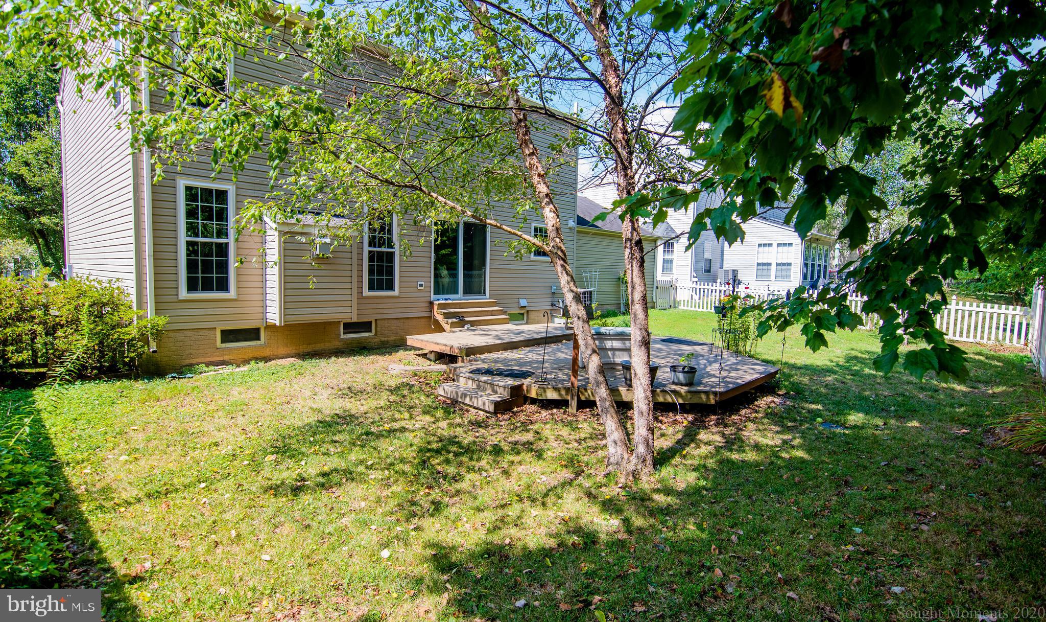 STAFFORD LAKES VILLAGE - Residential Lease