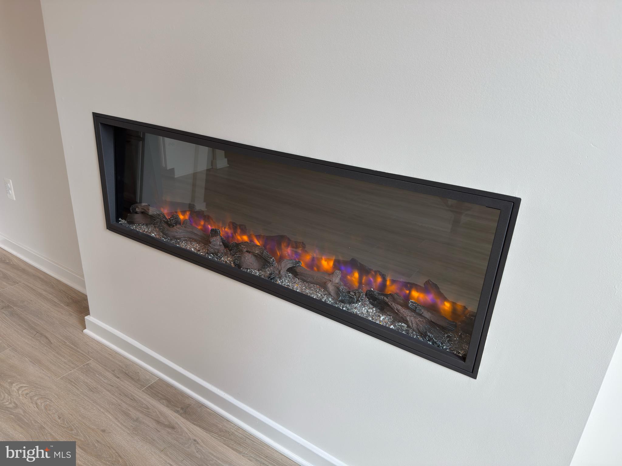 POTOMAC SHORES - Residential Lease