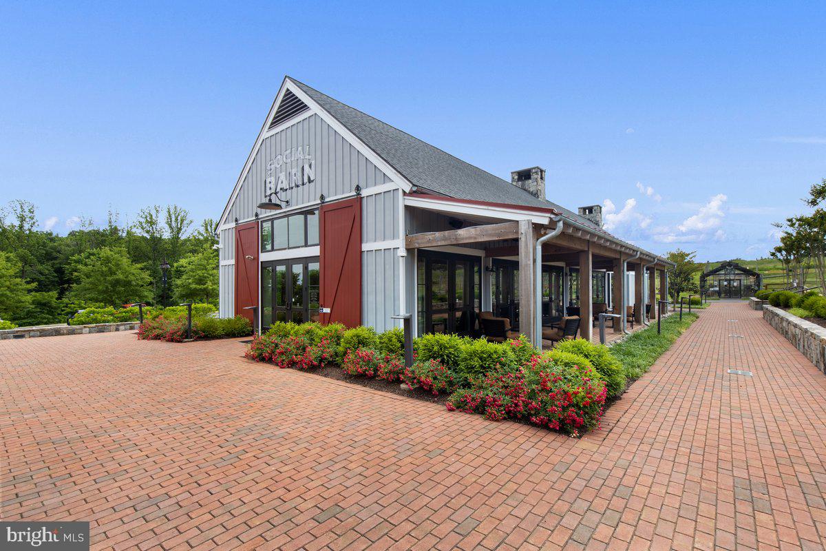 POTOMAC SHORES - Residential Lease