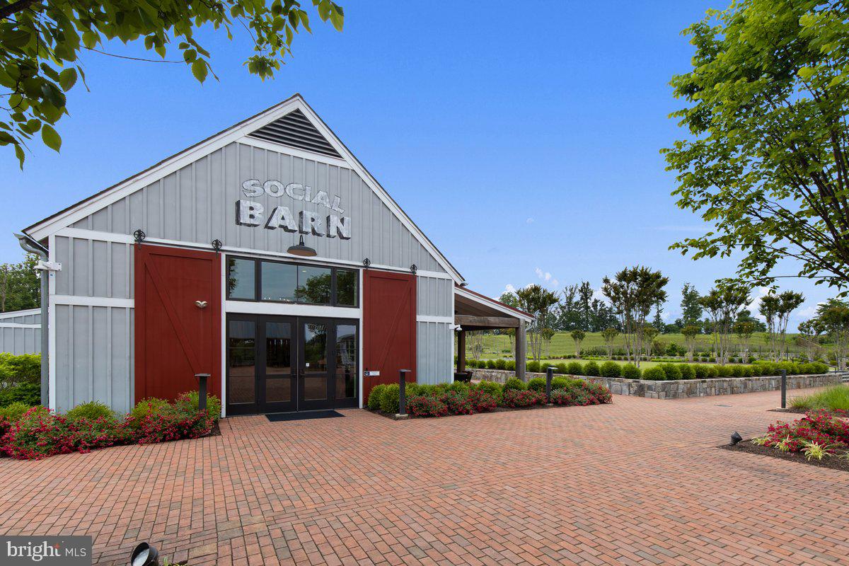 POTOMAC SHORES - Residential Lease