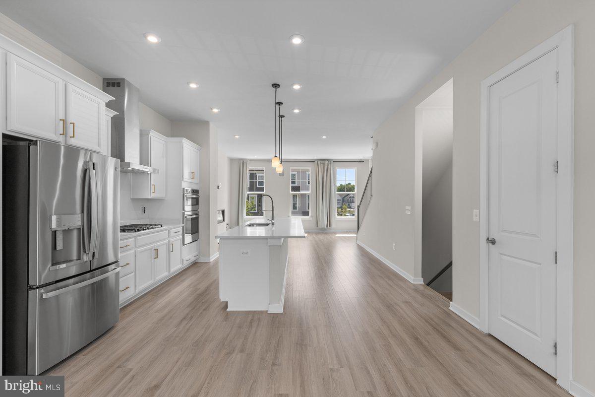 POTOMAC SHORES - Residential Lease