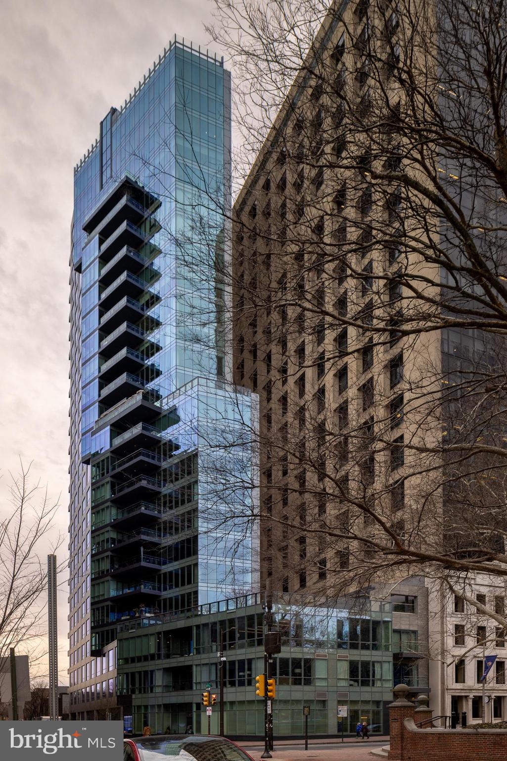 WASHINGTON SQ - Residential