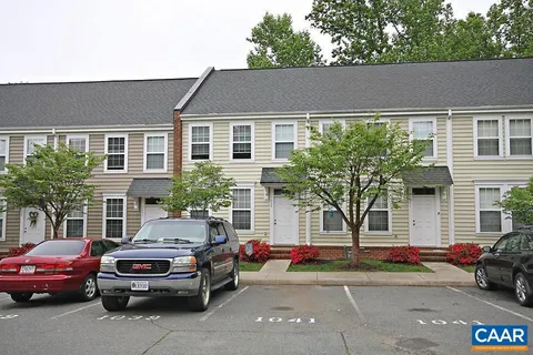 1039 Carrington Pl, Charlottesville, VA MLS: 672952