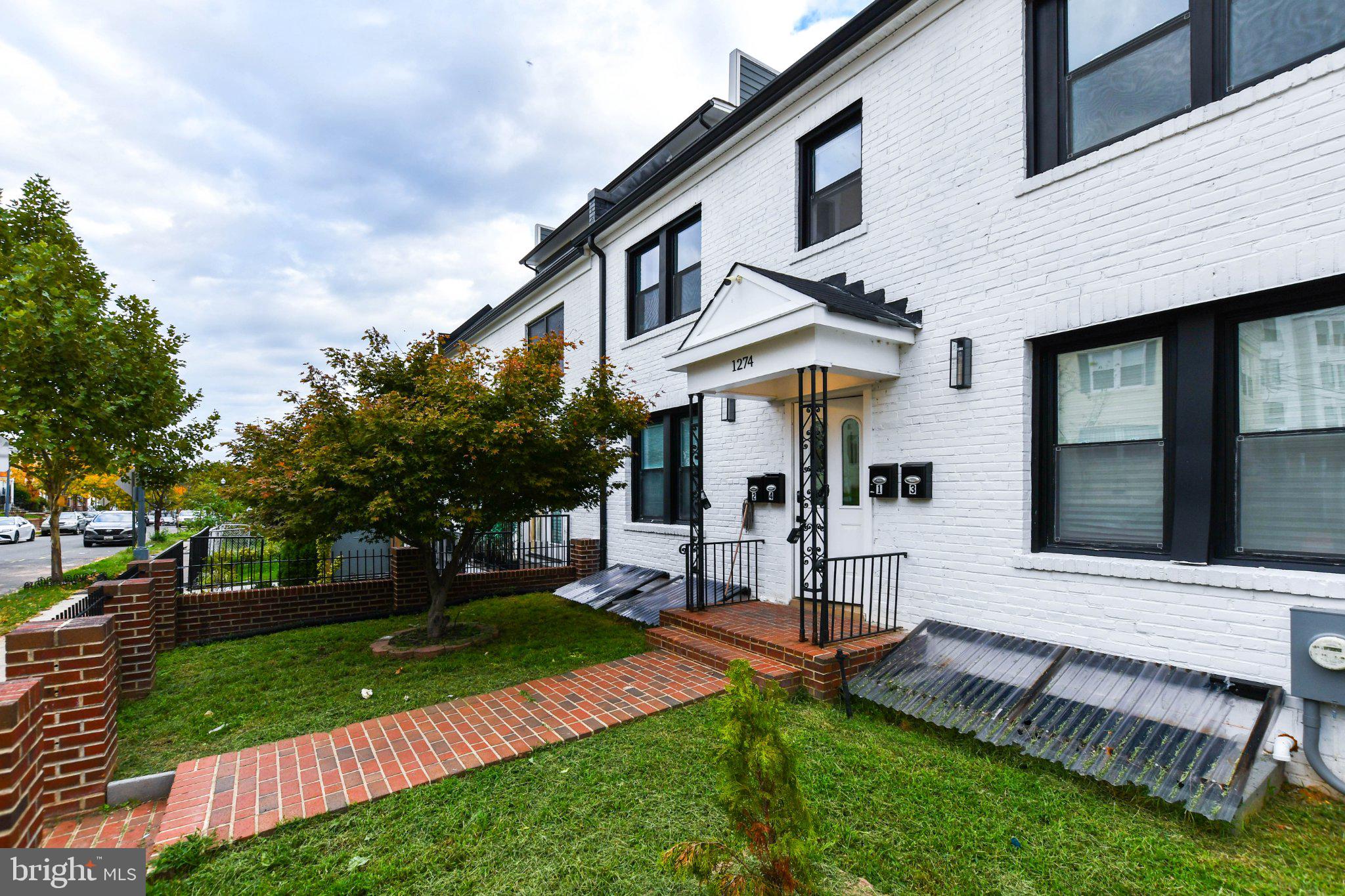 1274 MEIGS PLACE NE 3