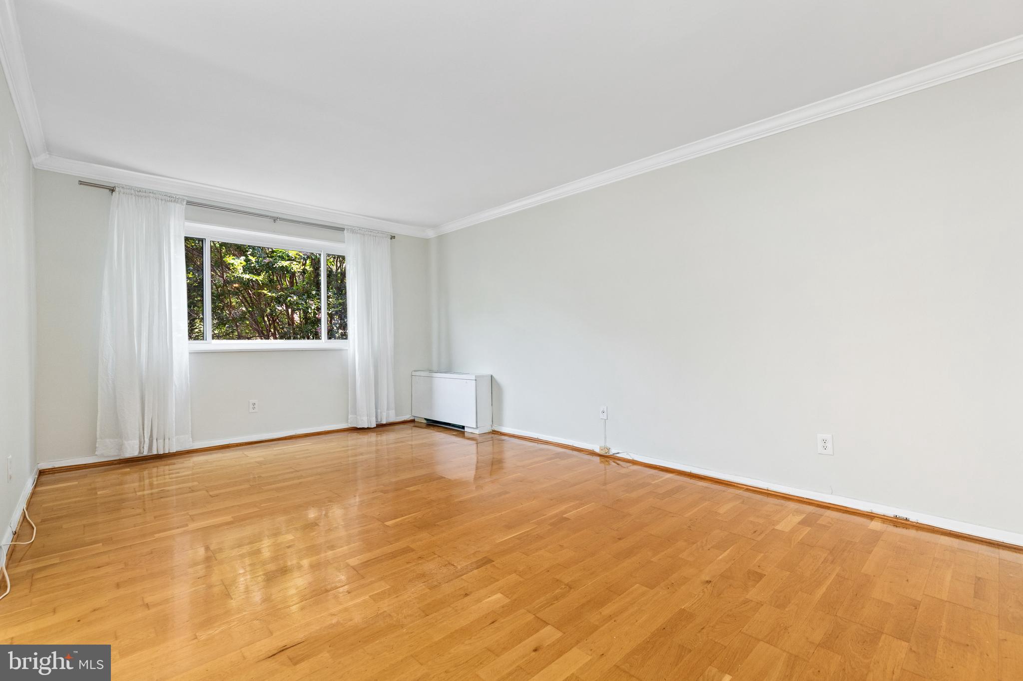 4545 MACARTHUR BOULEVARD NW 202