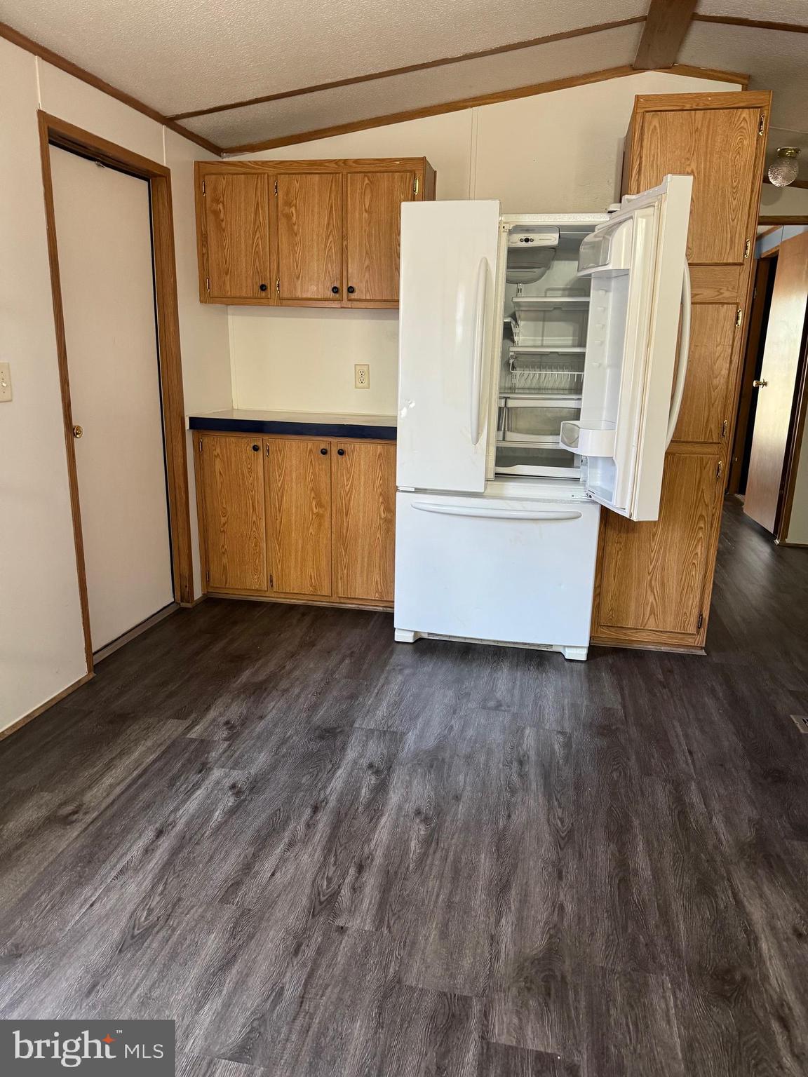 NONE UNRESTRICTED - Residential