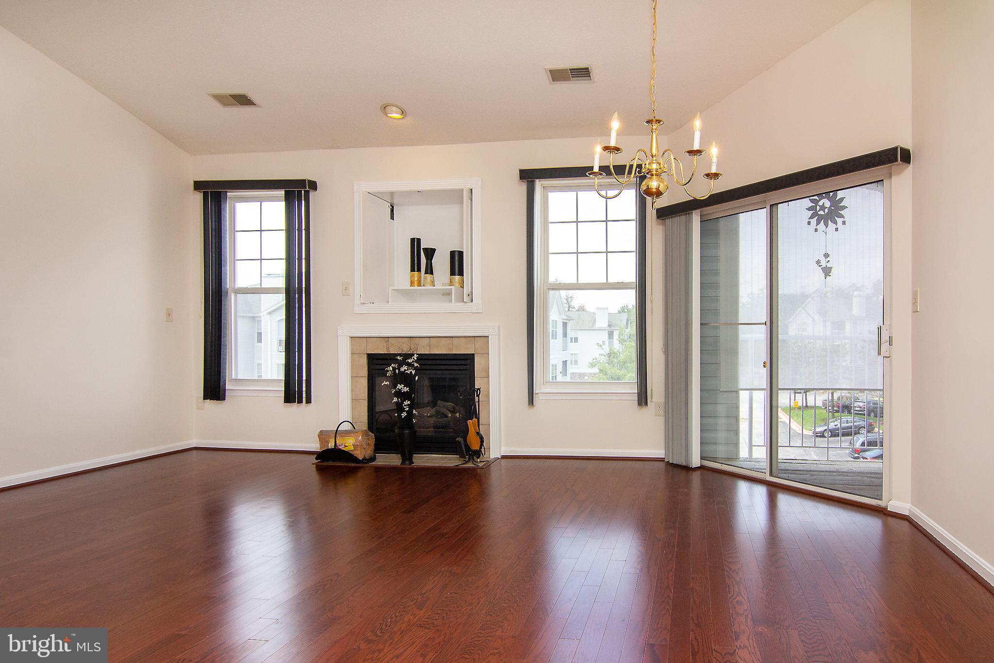 DEVON COURT - Residential