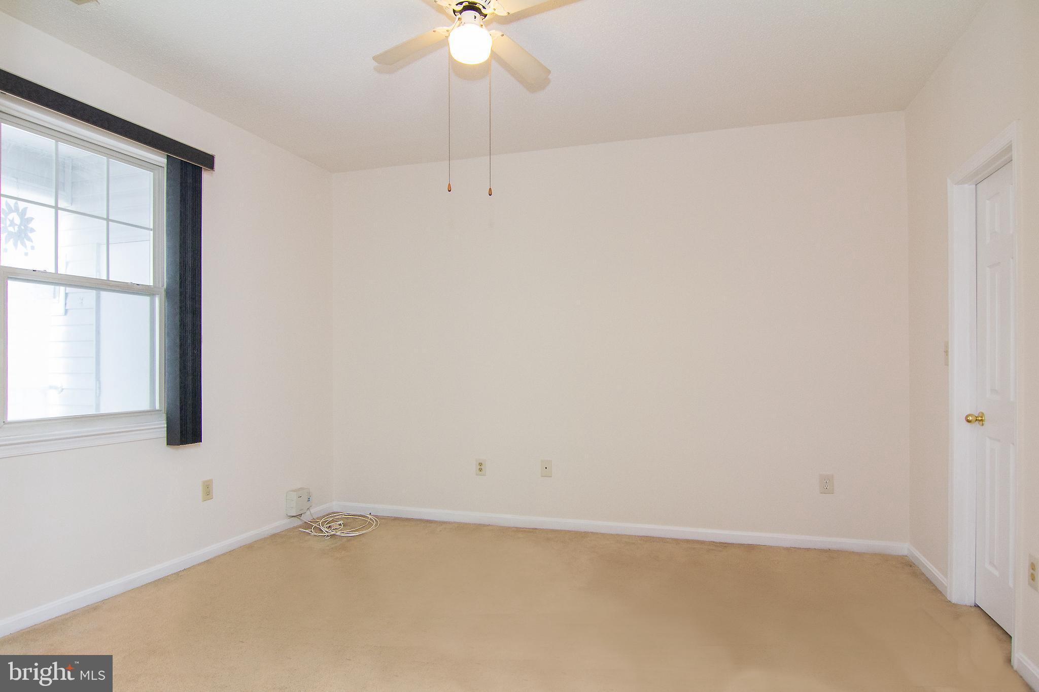 DEVON COURT - Residential