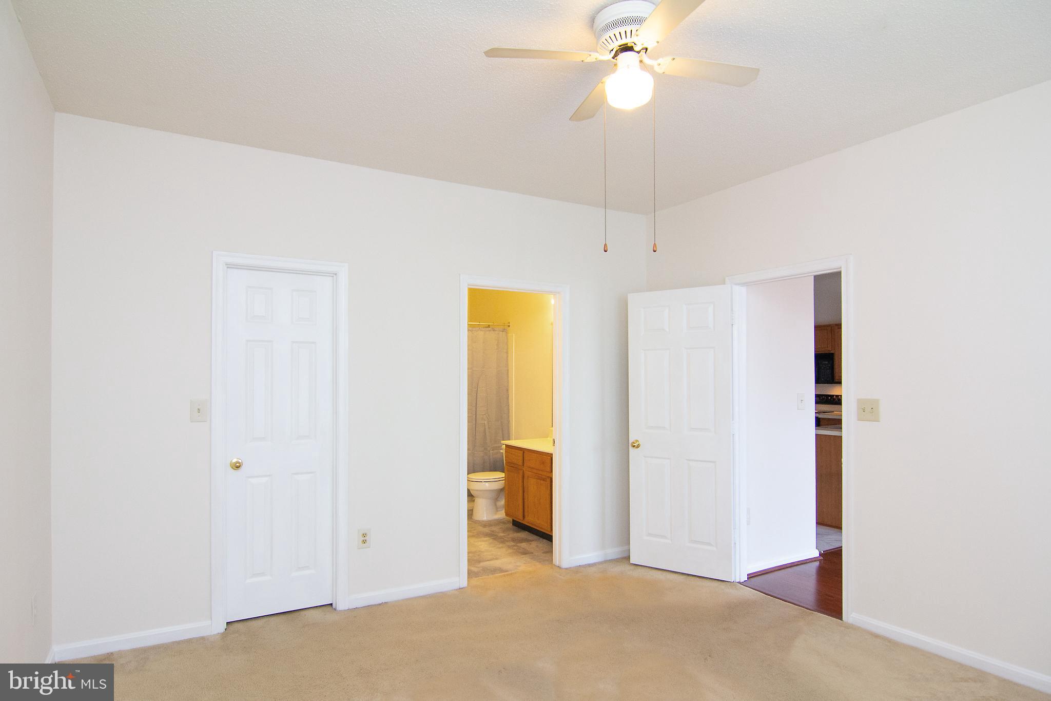 DEVON COURT - Residential