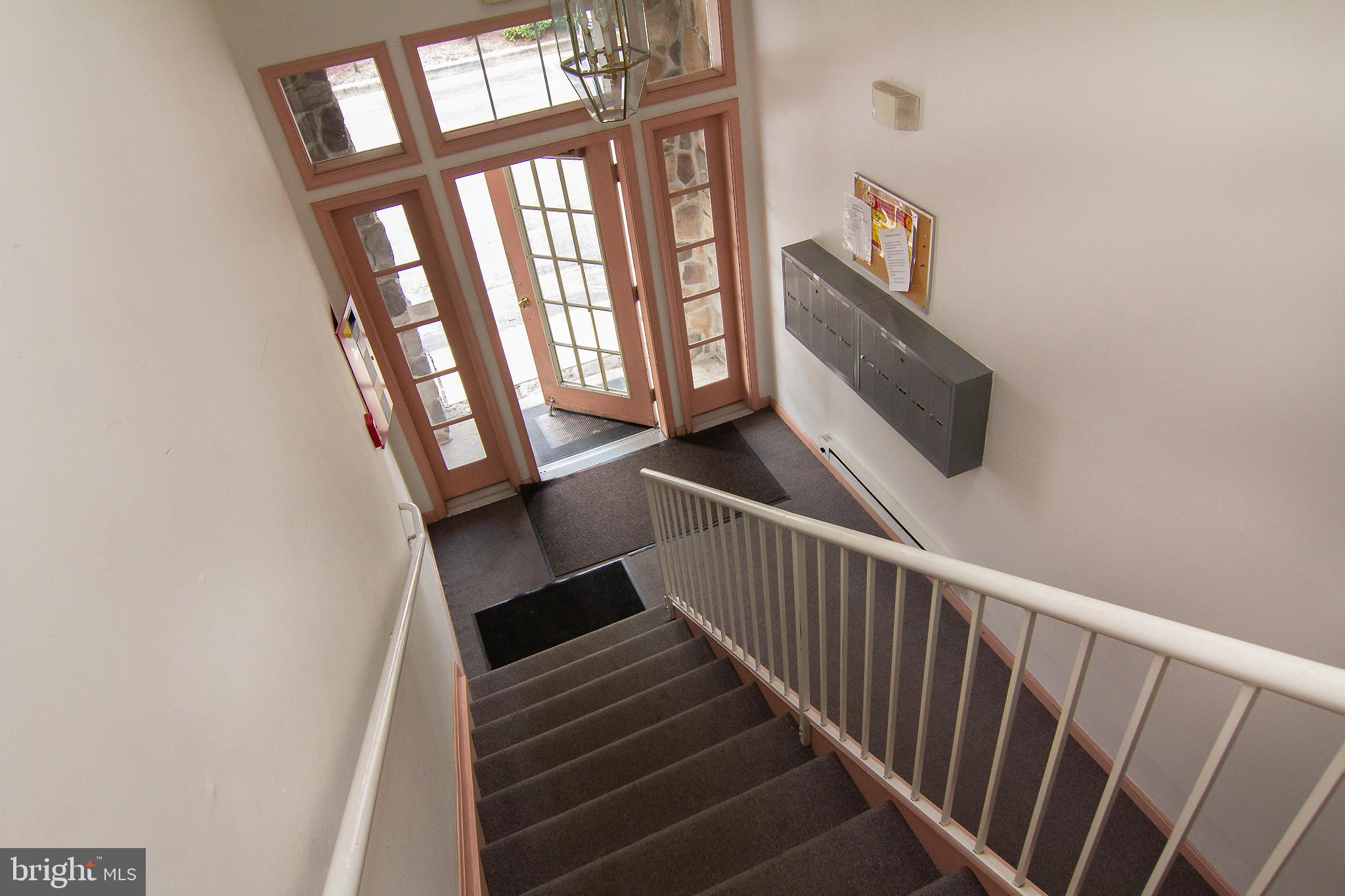 DEVON COURT - Residential