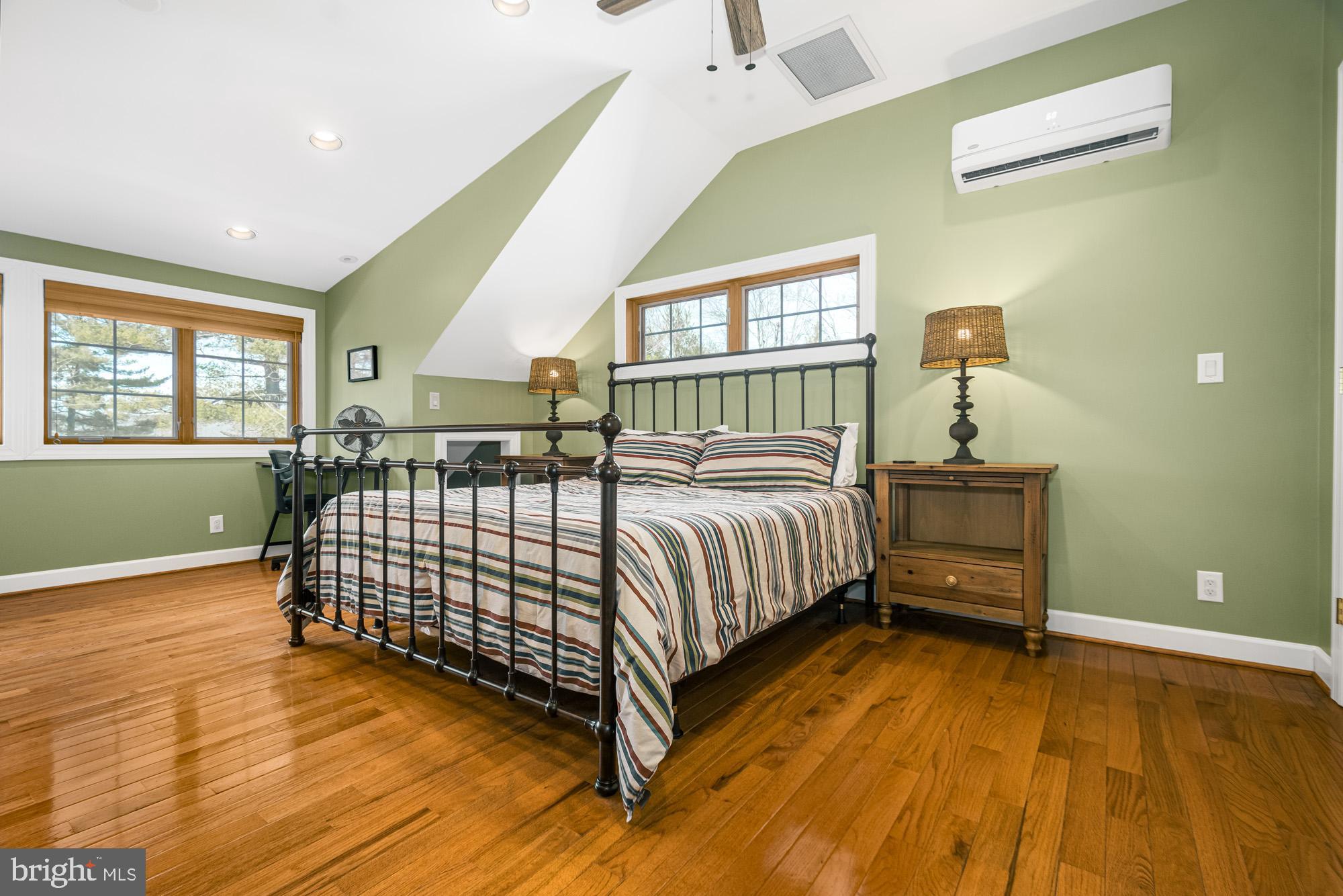 GREEN GLADE - Residential