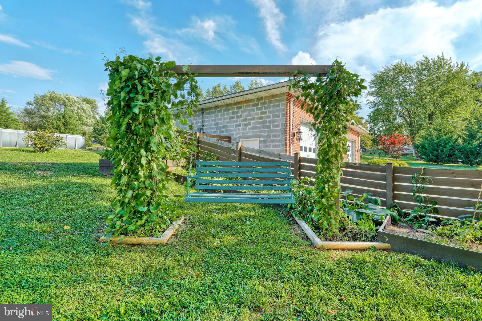 SNYDER CORNER - Residential