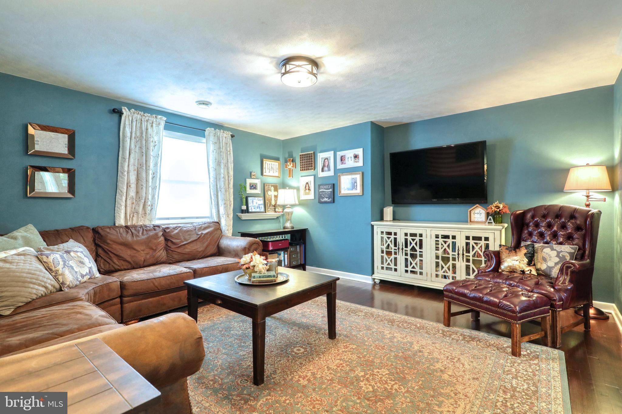 SNYDER CORNER - Residential