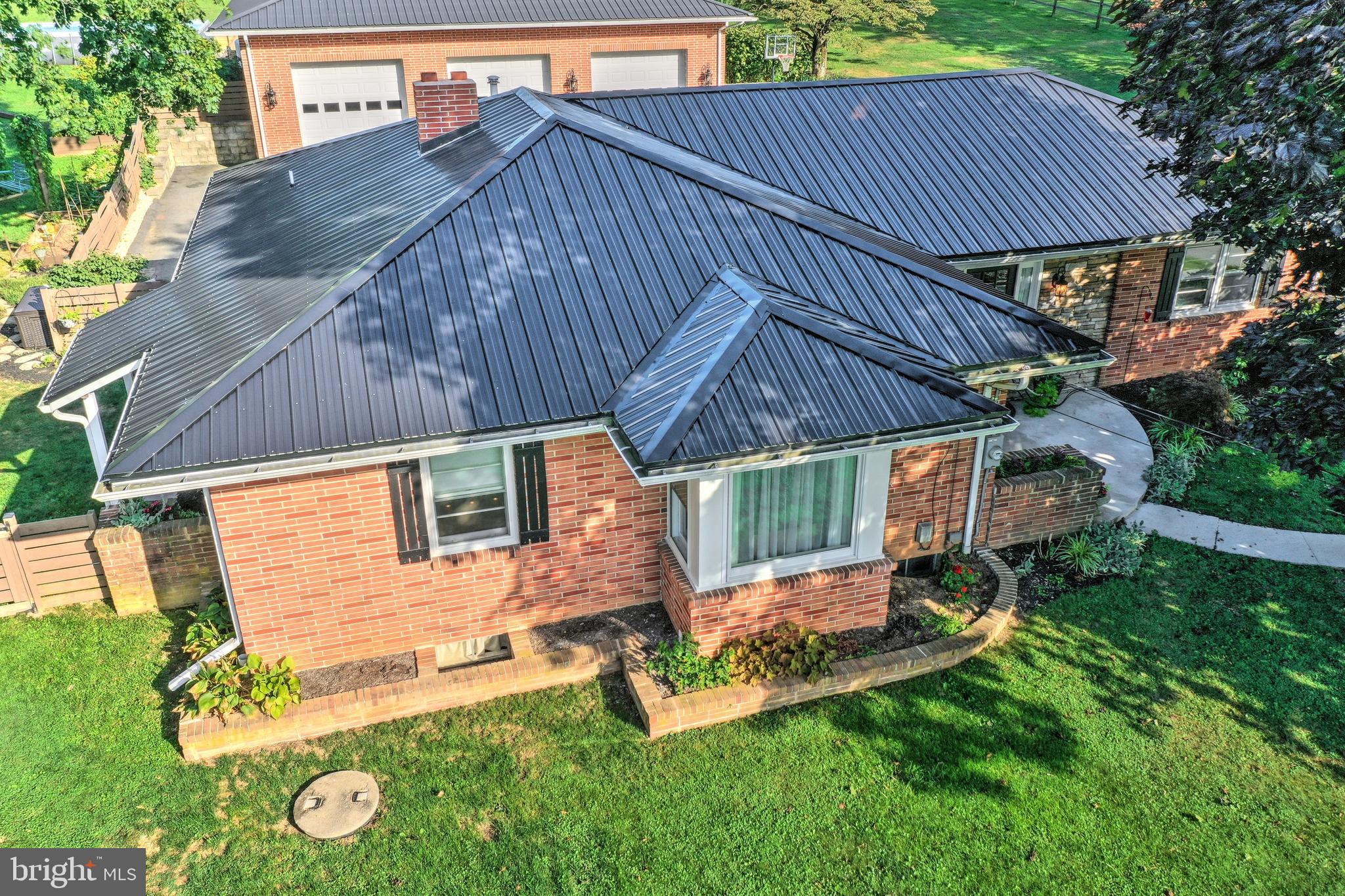 SNYDER CORNER - Residential