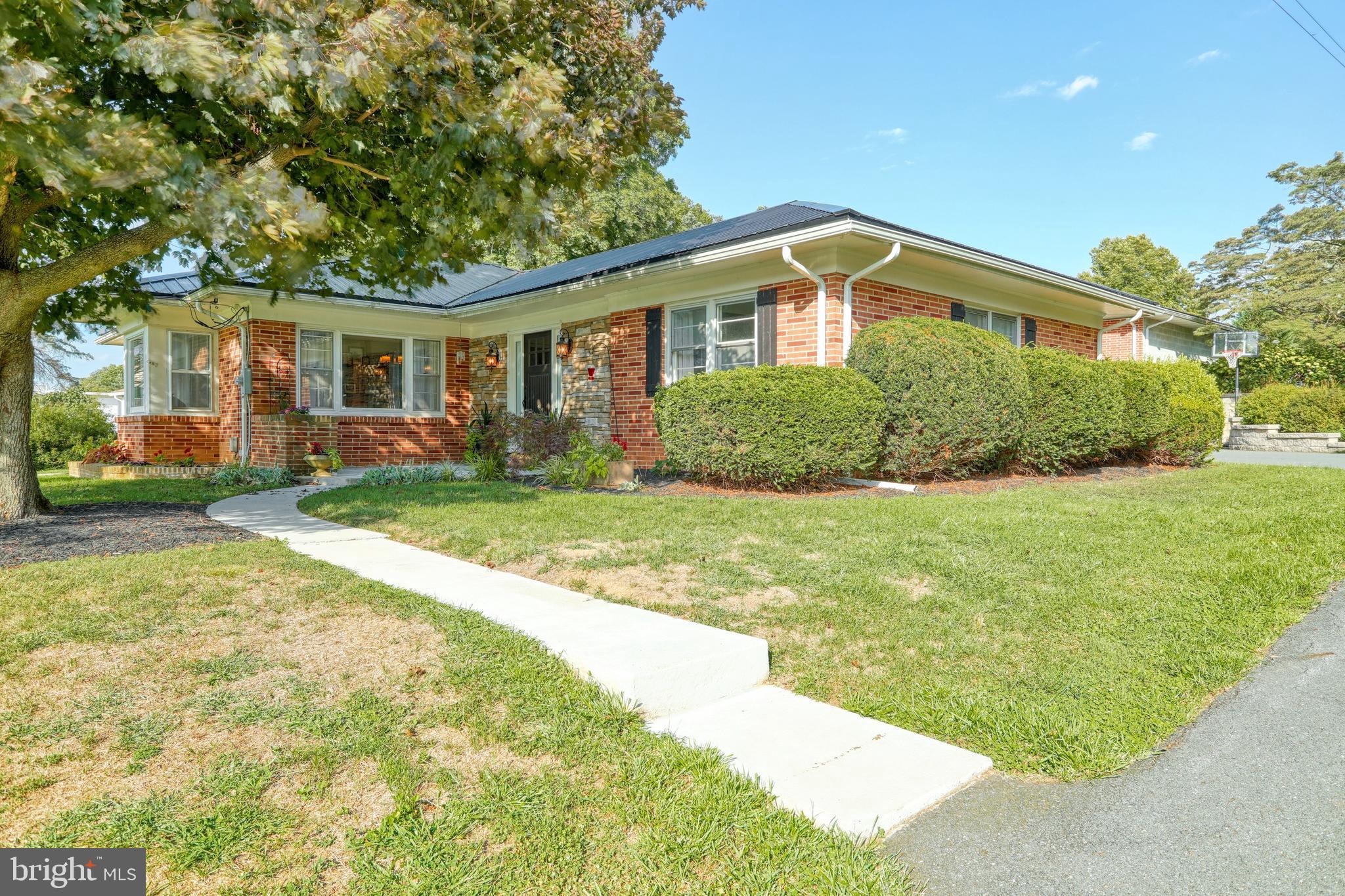 SNYDER CORNER - Residential