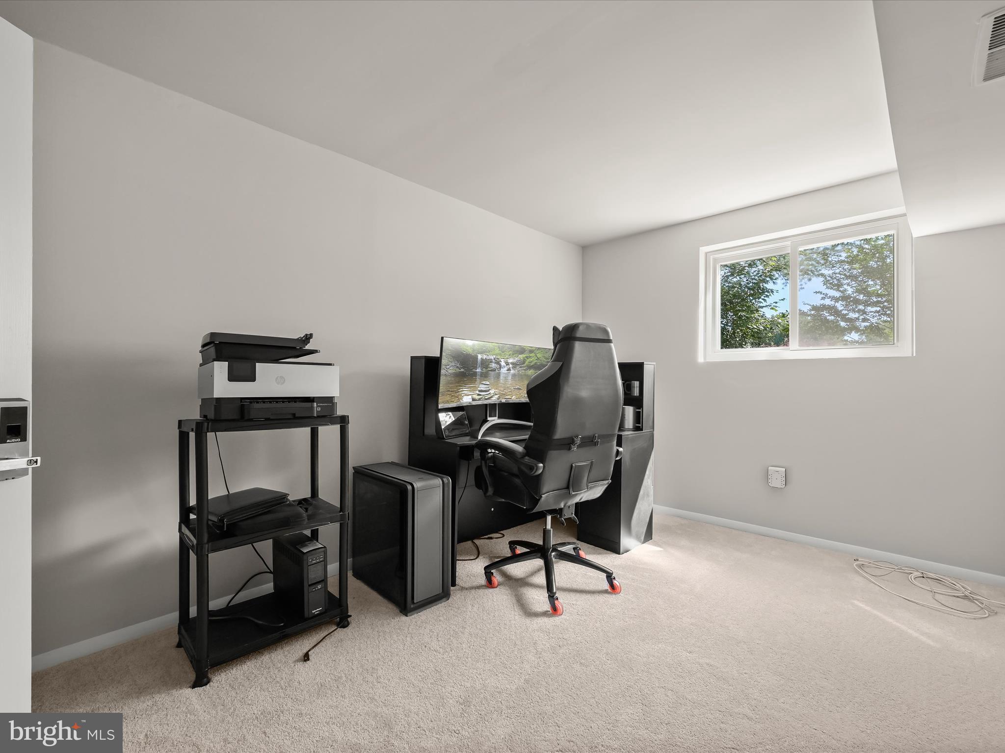 HICKORY RIDGE - Residential