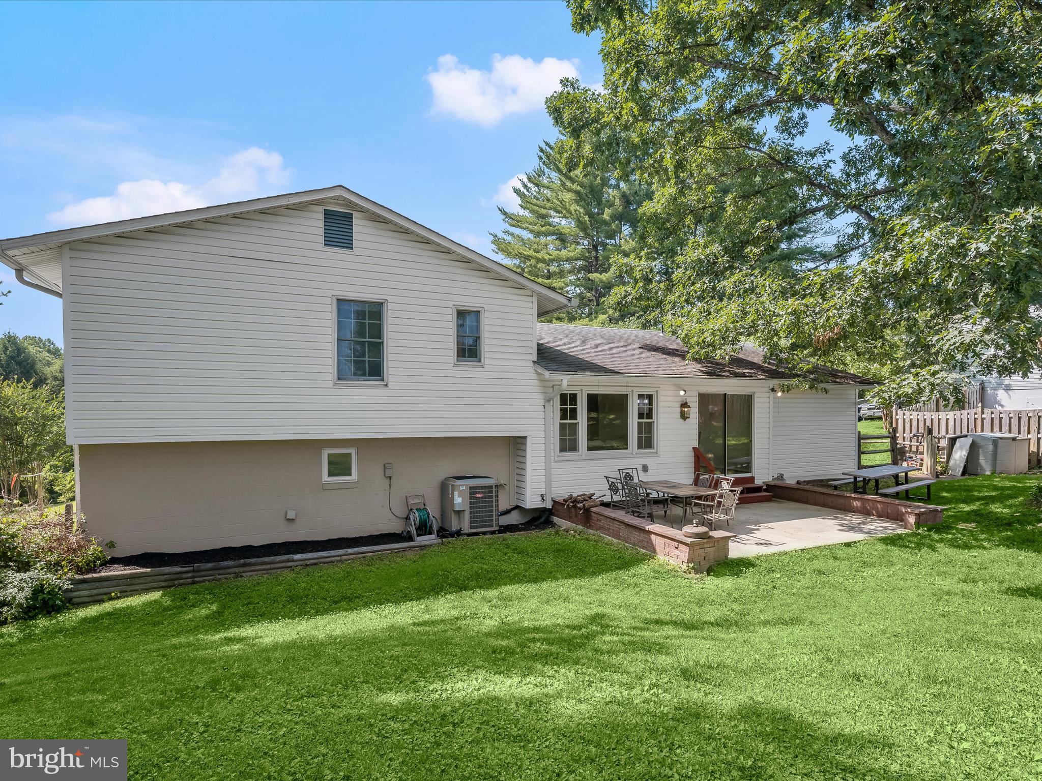 HICKORY RIDGE - Residential