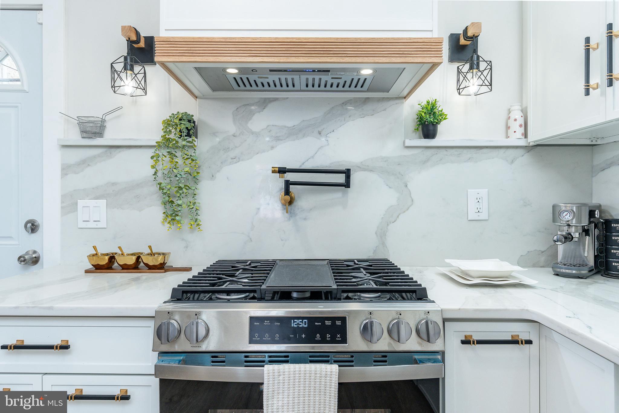 FELTONVILLE - Residential