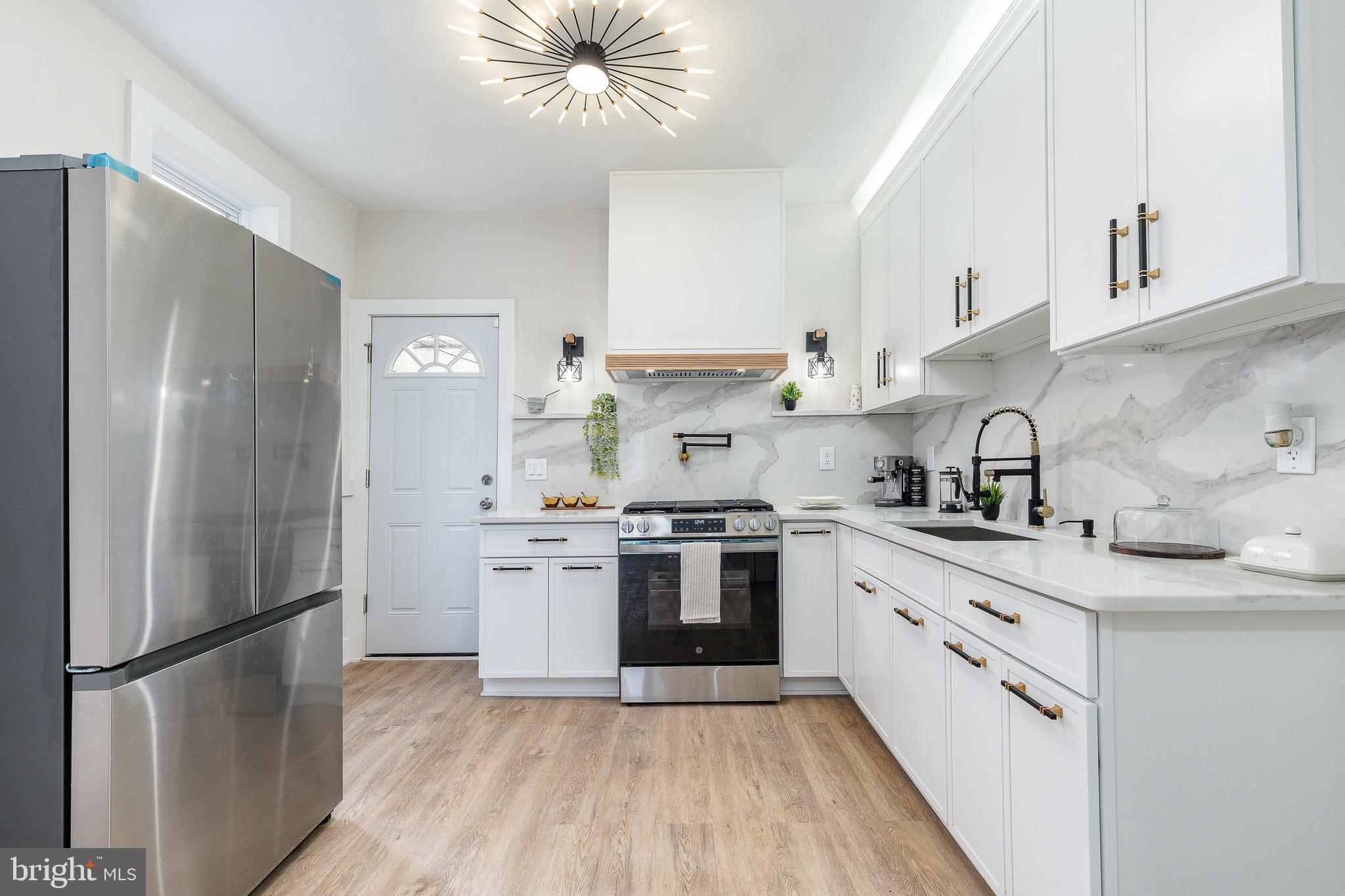 FELTONVILLE - Residential