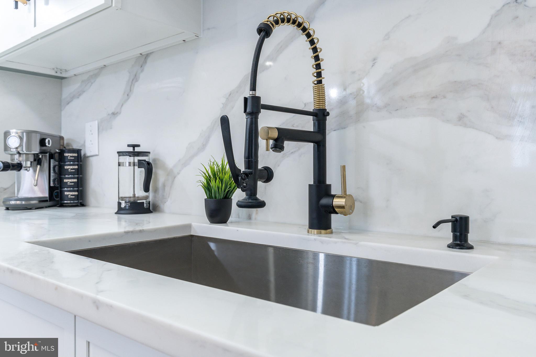 FELTONVILLE - Residential