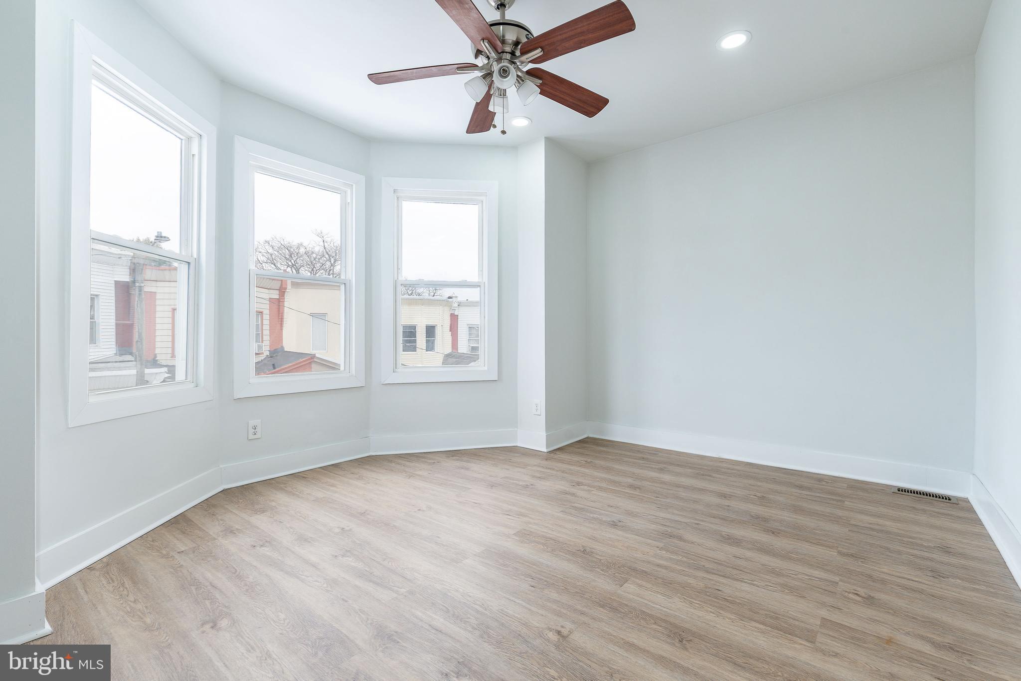 FELTONVILLE - Residential