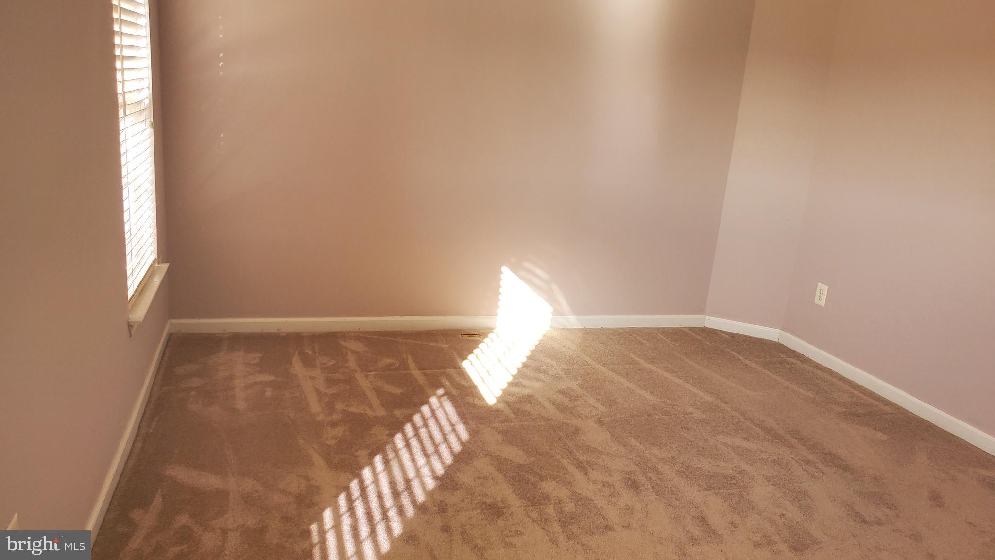 PERRY HALL FARMS - Residential Lease