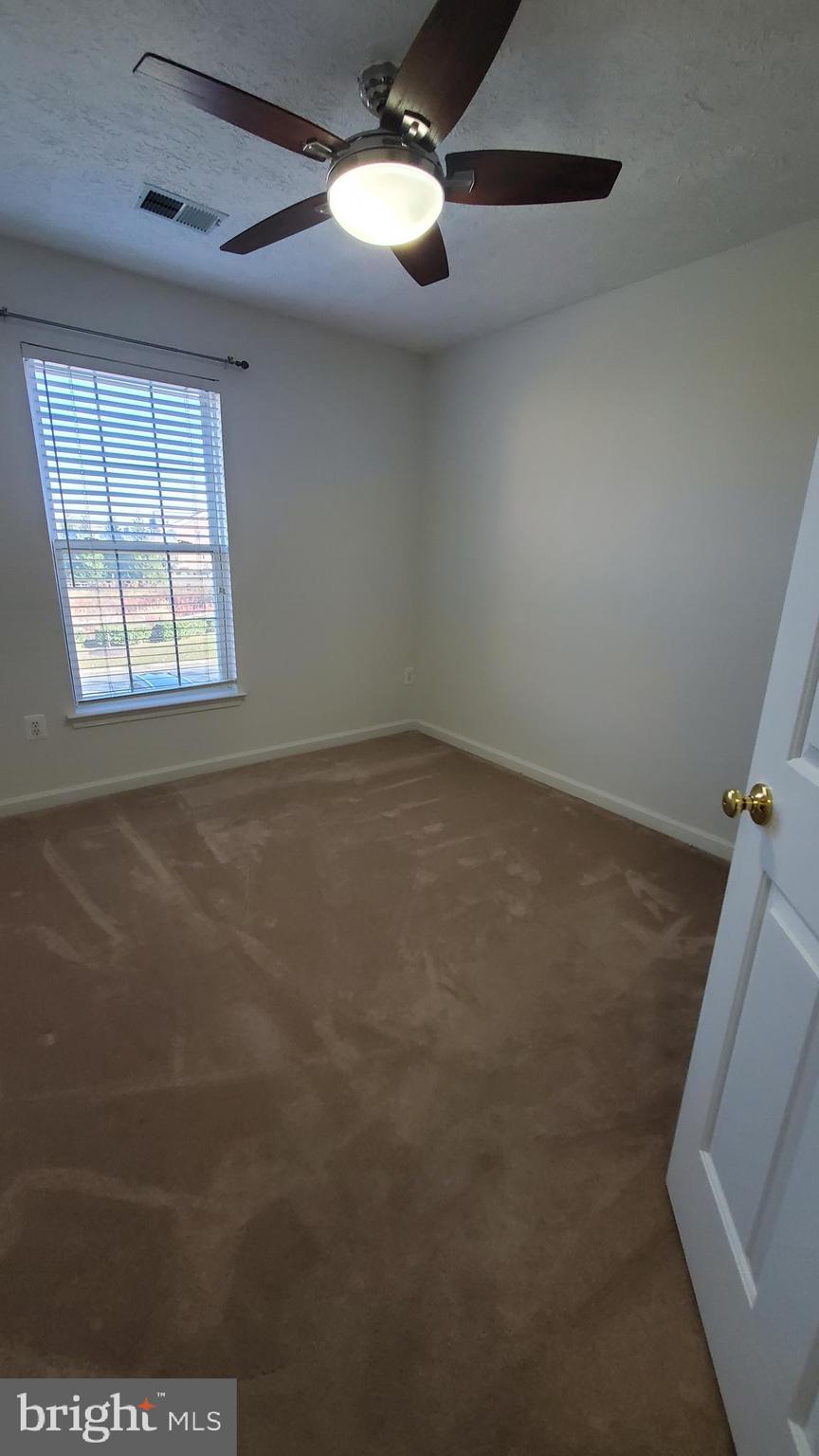 PERRY HALL FARMS - Residential Lease