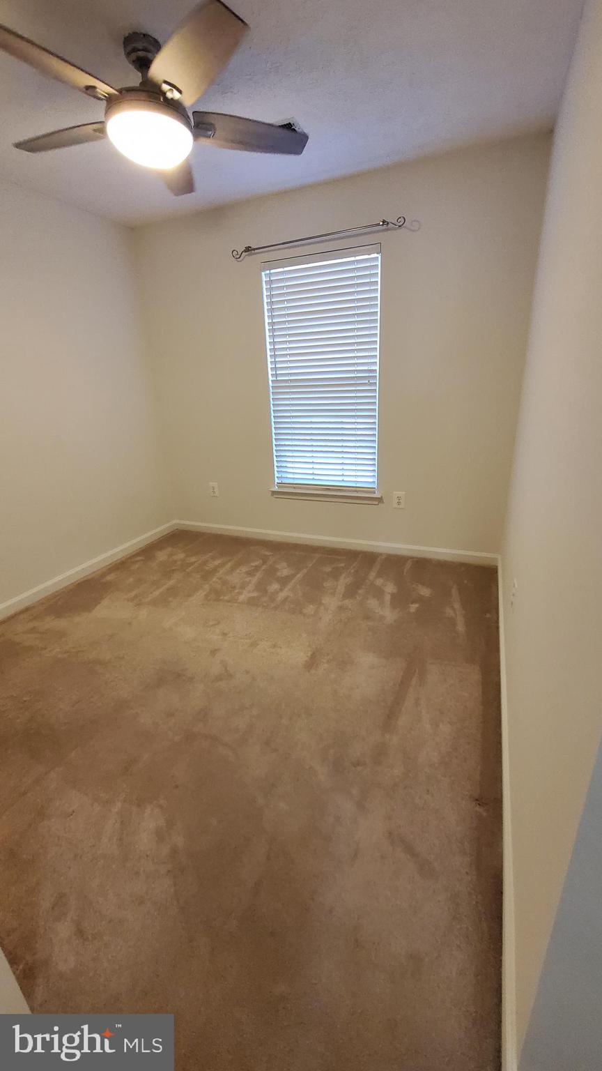 PERRY HALL FARMS - Residential Lease