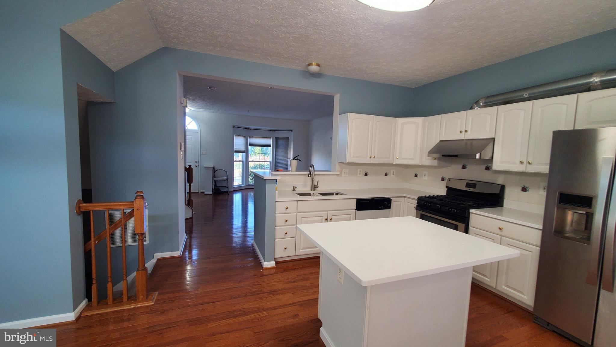 PERRY HALL FARMS - Residential Lease