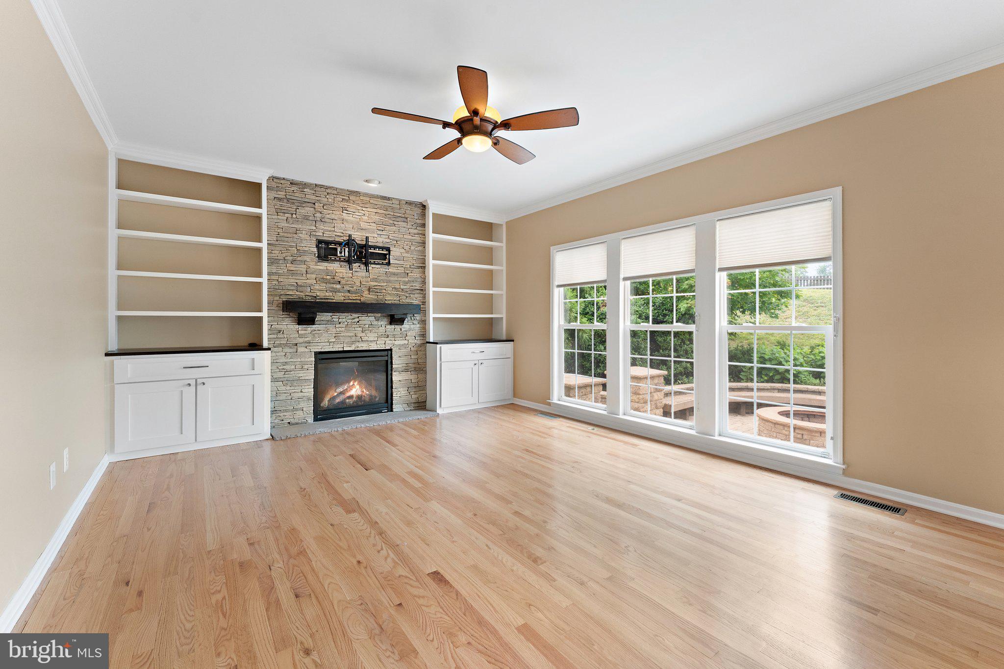 MADISON GROVE - Residential