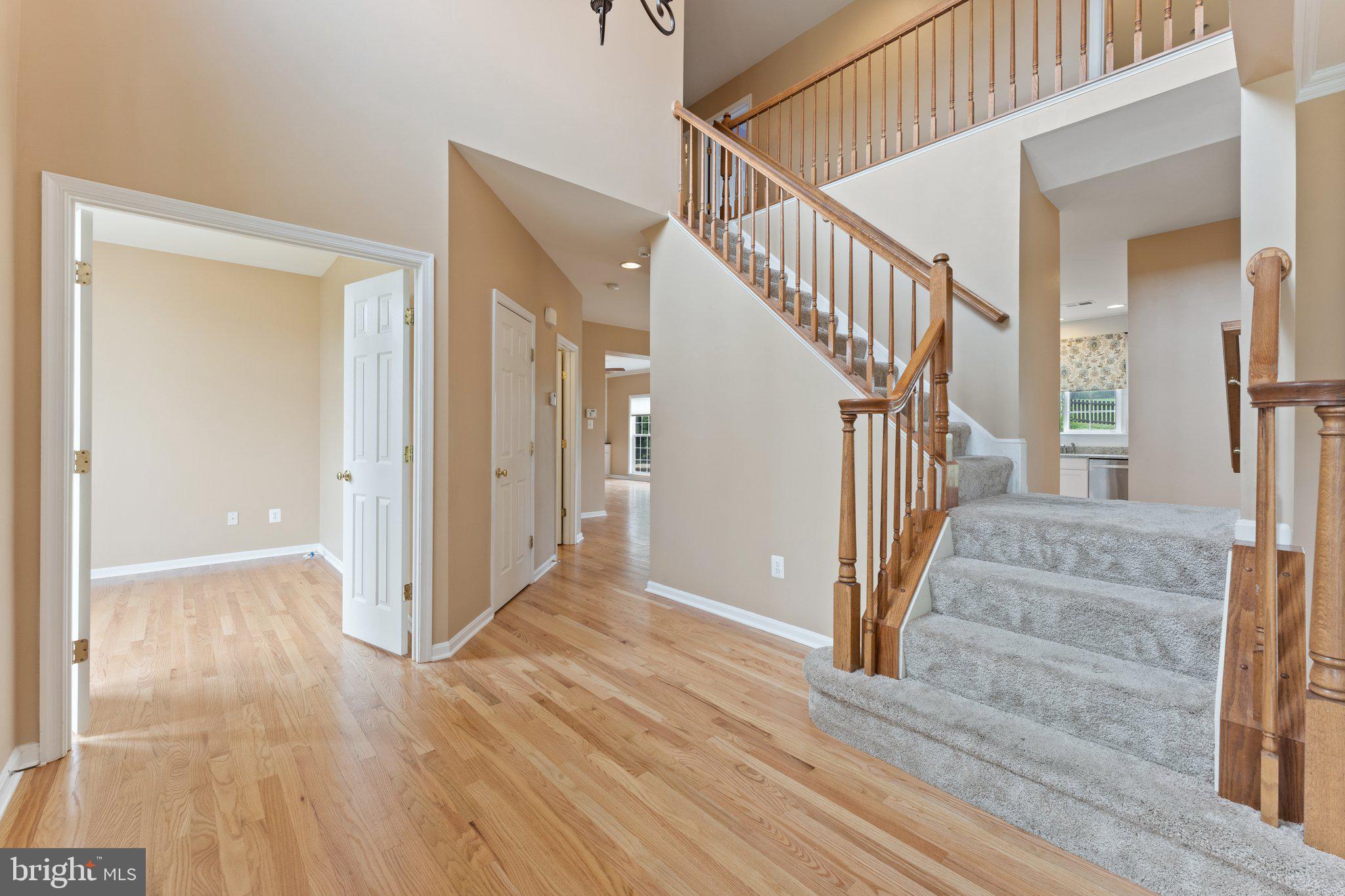 MADISON GROVE - Residential