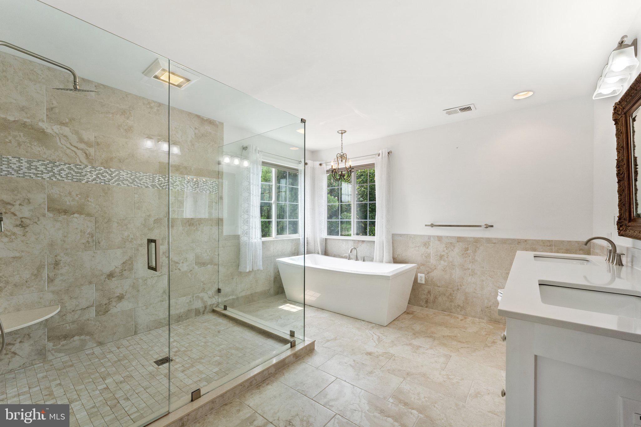 MADISON GROVE - Residential