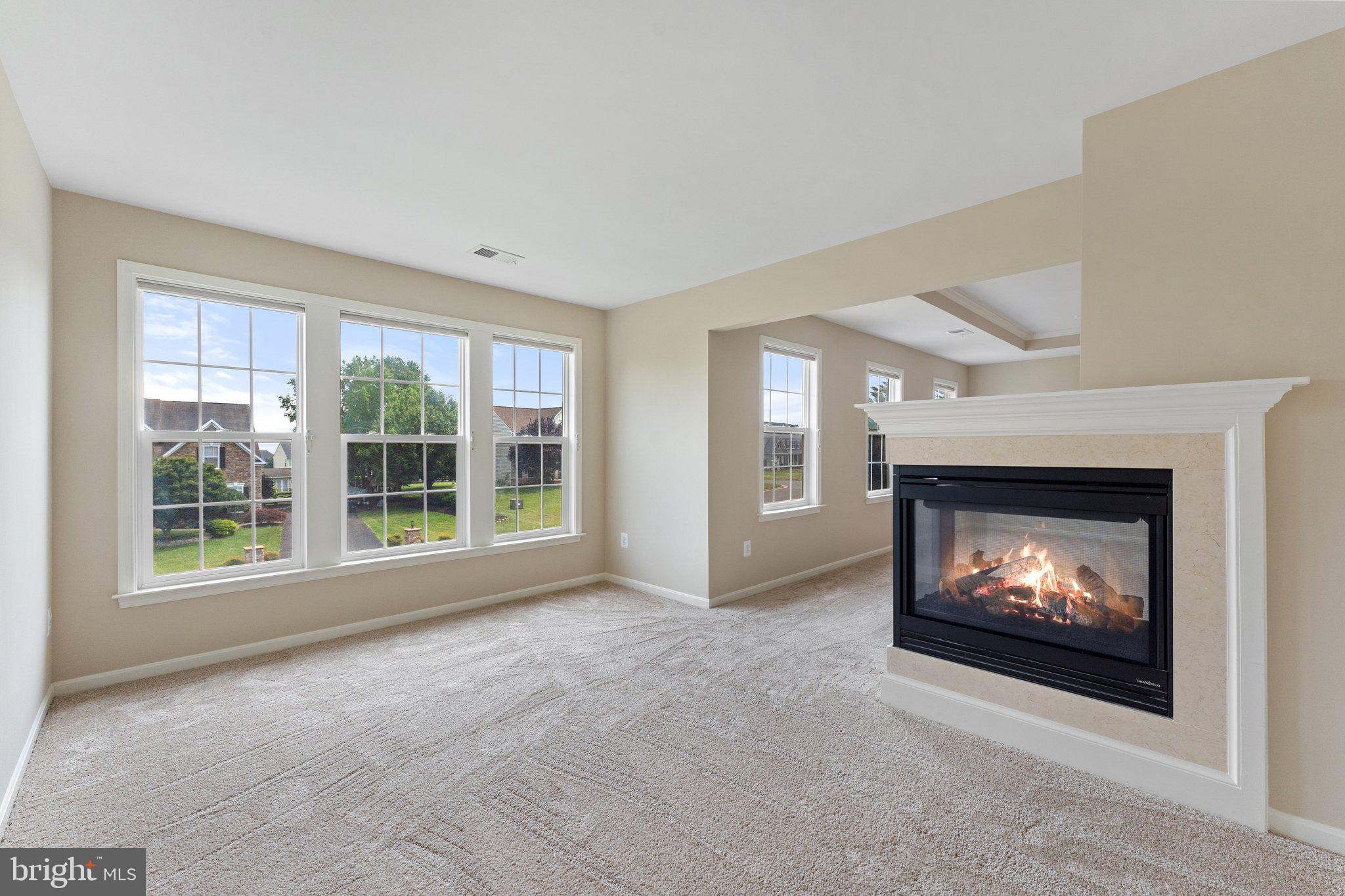 MADISON GROVE - Residential
