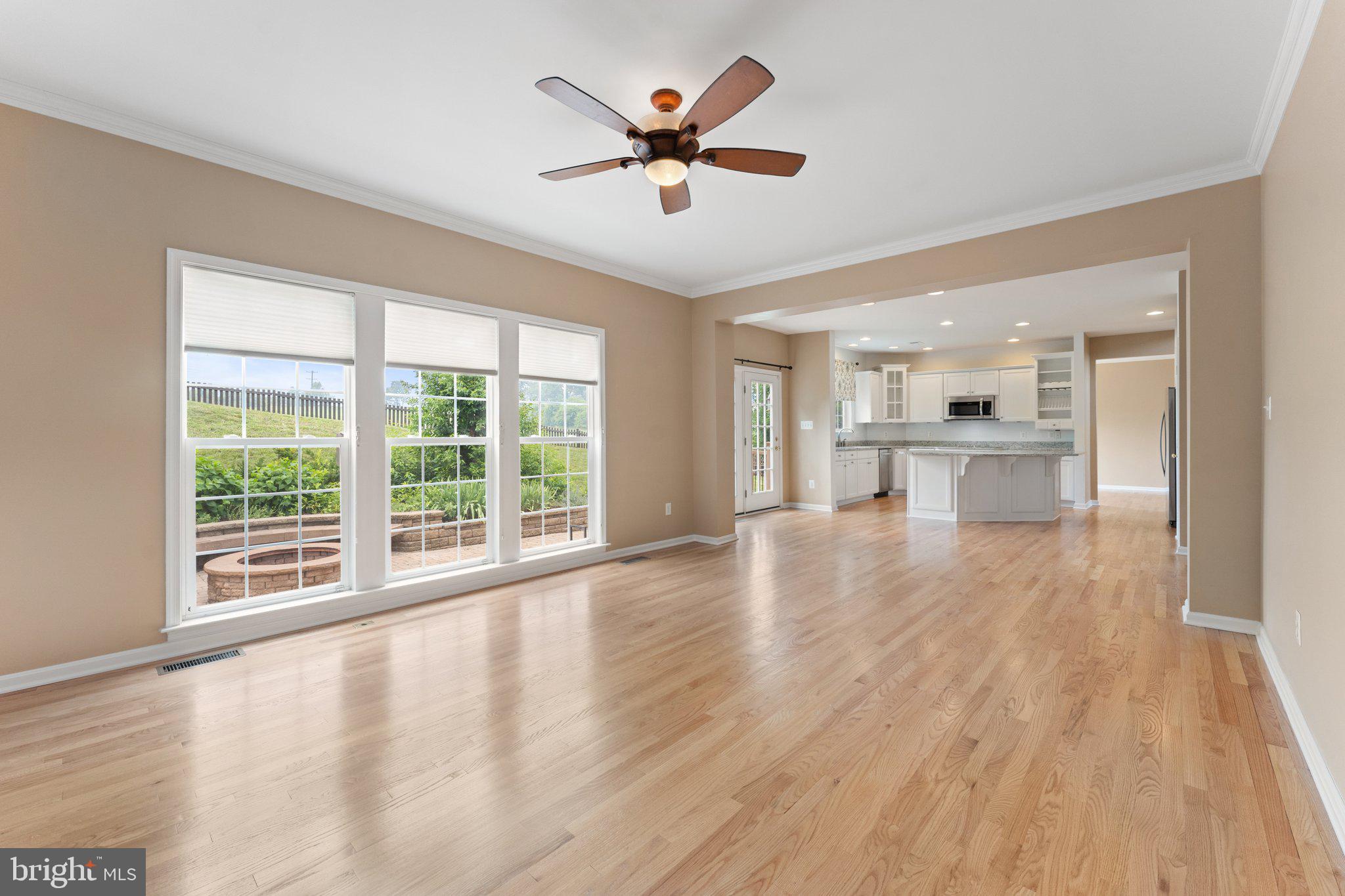 MADISON GROVE - Residential