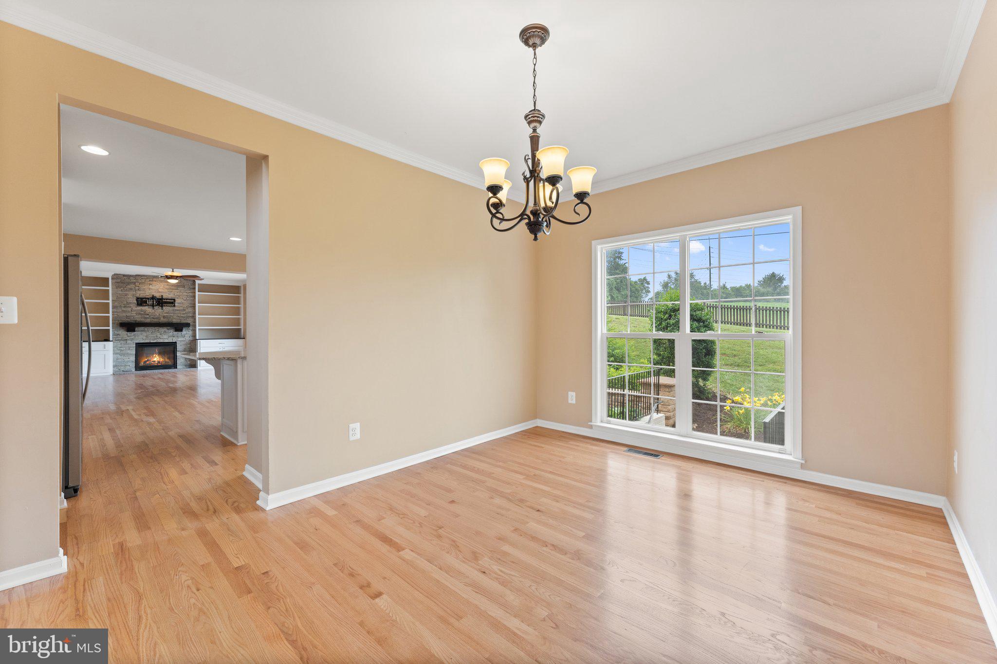MADISON GROVE - Residential
