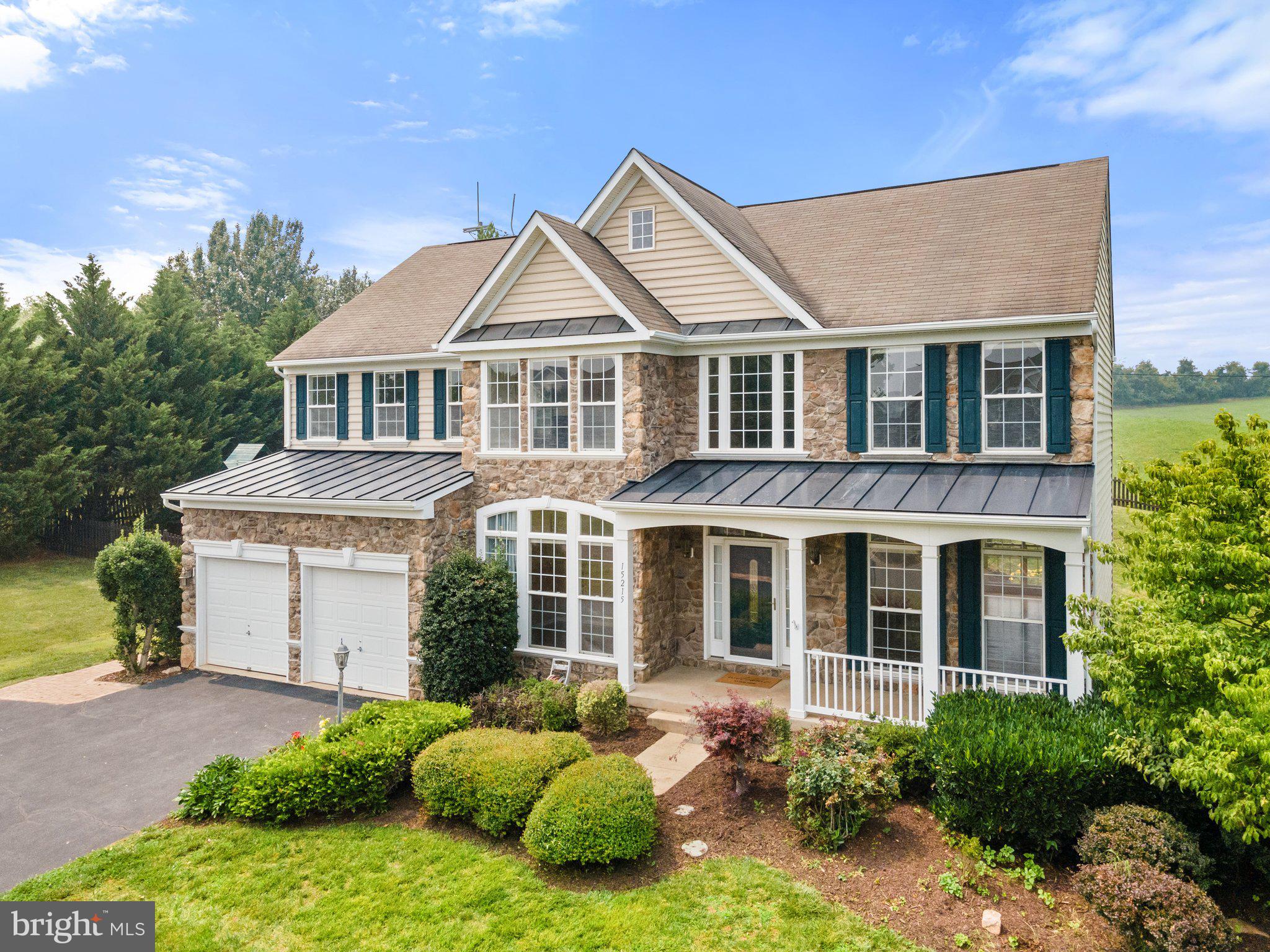 MADISON GROVE - Residential