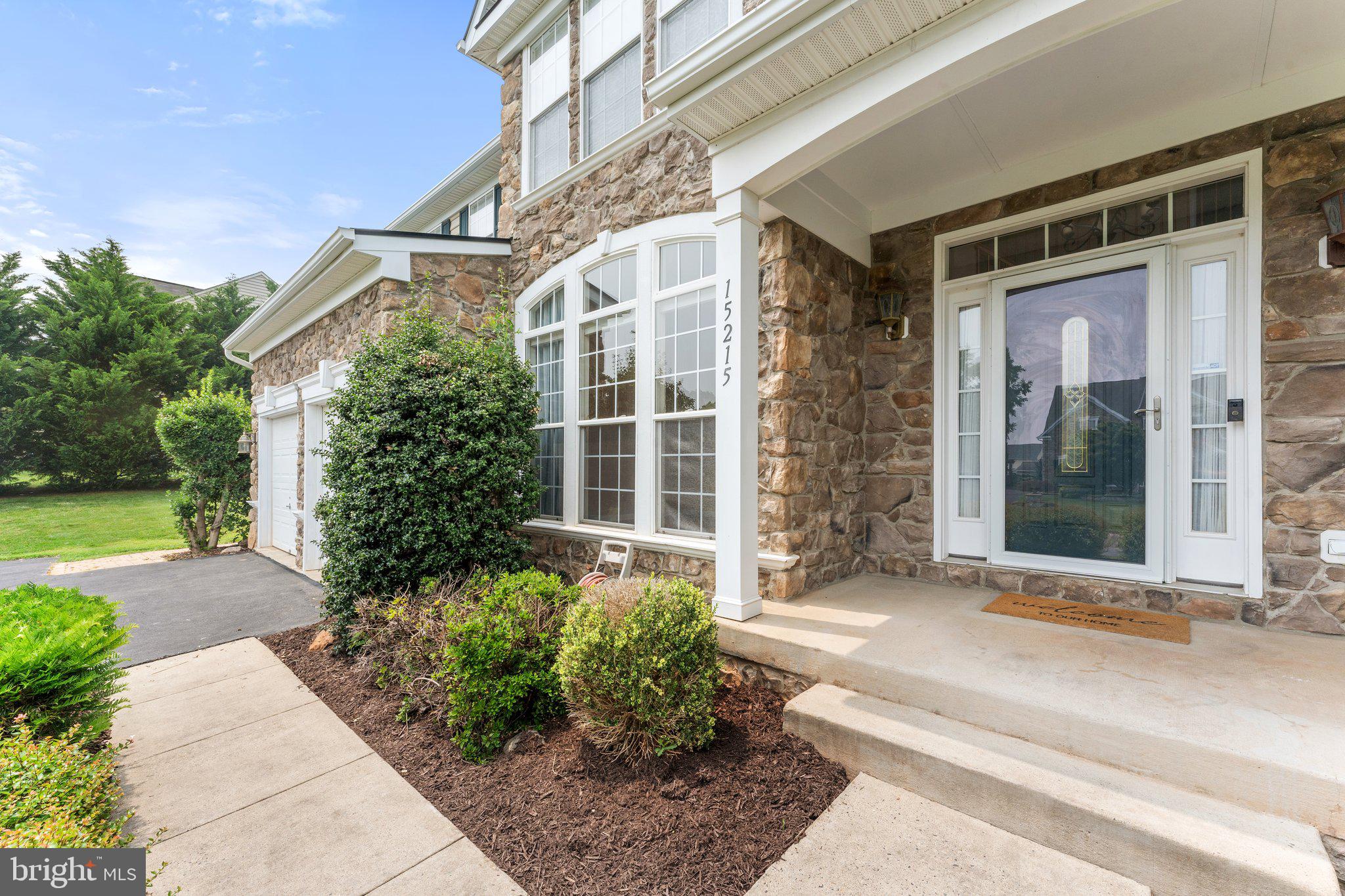 MADISON GROVE - Residential