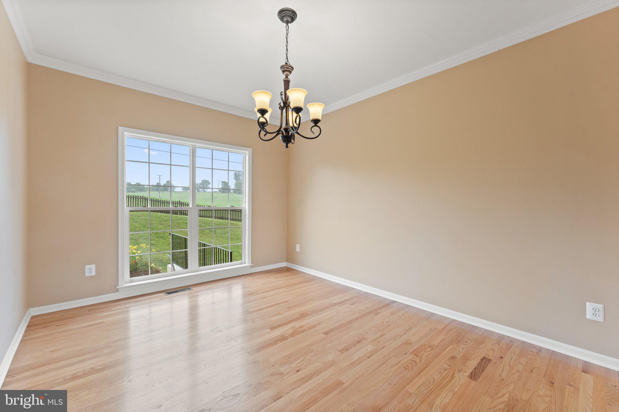 MADISON GROVE - Residential