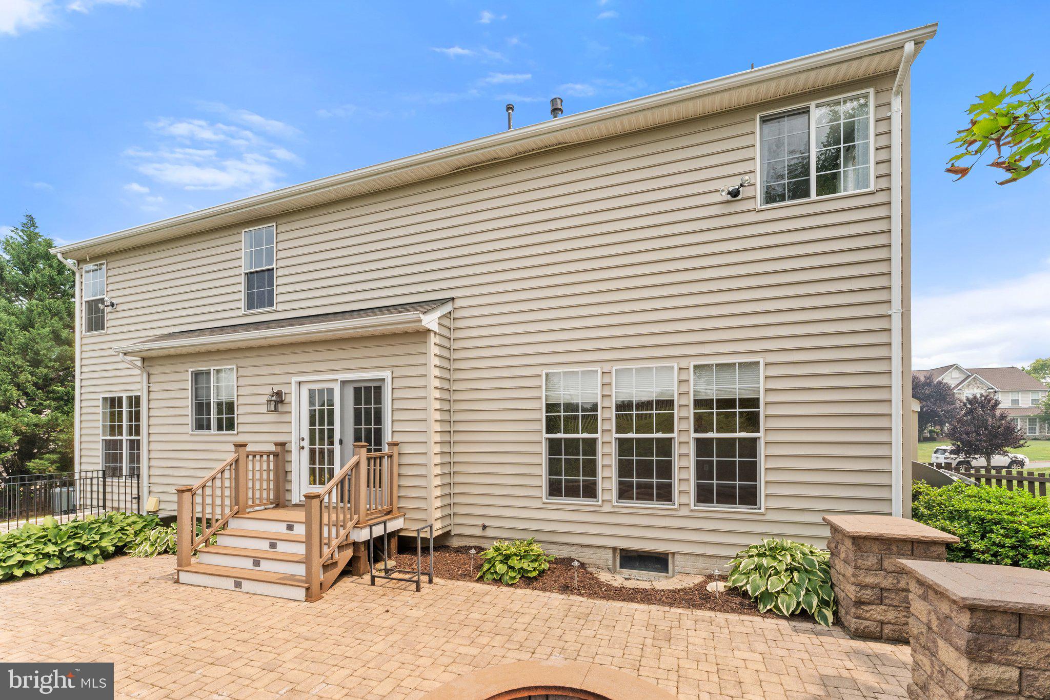 MADISON GROVE - Residential