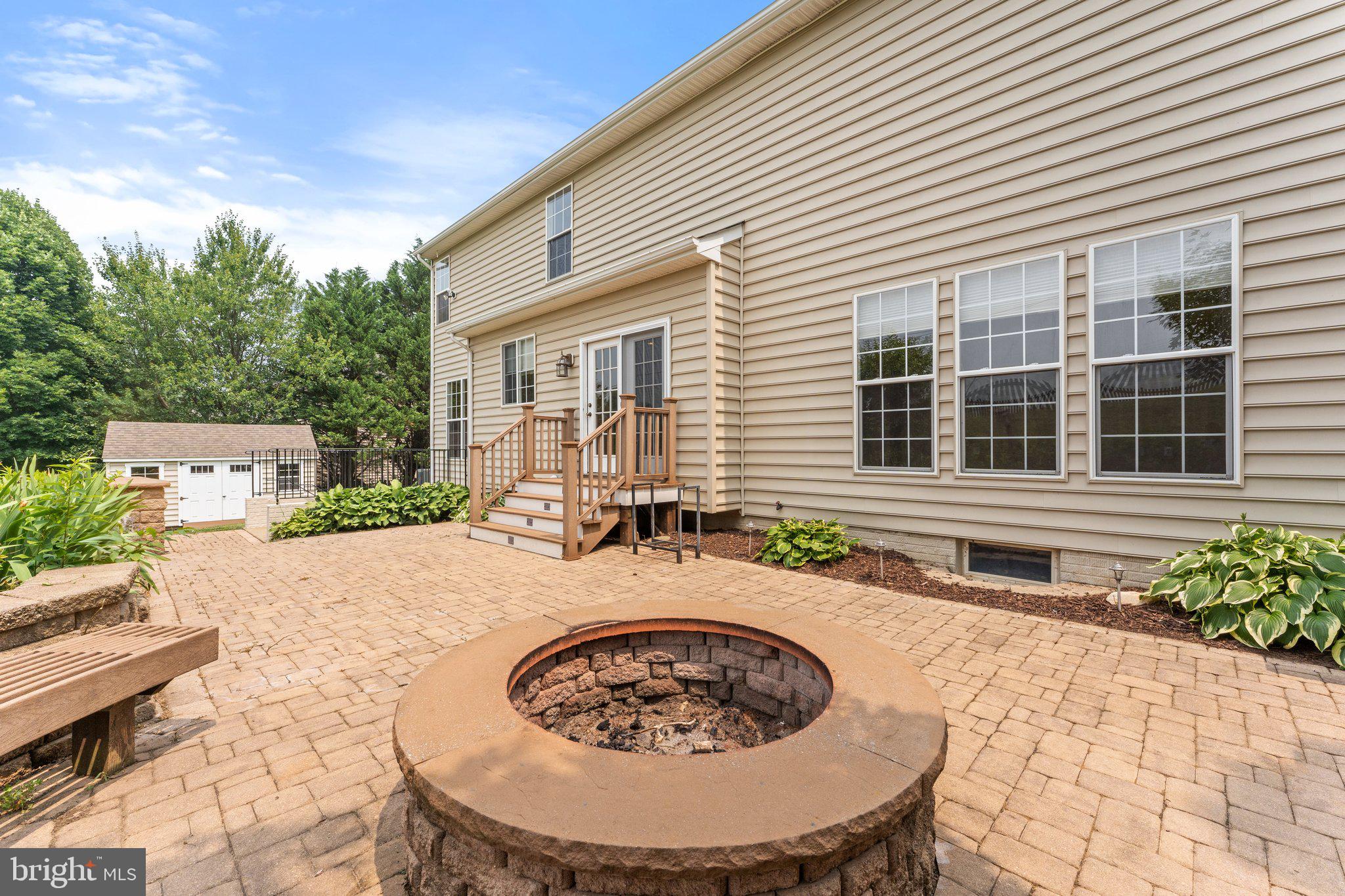 MADISON GROVE - Residential