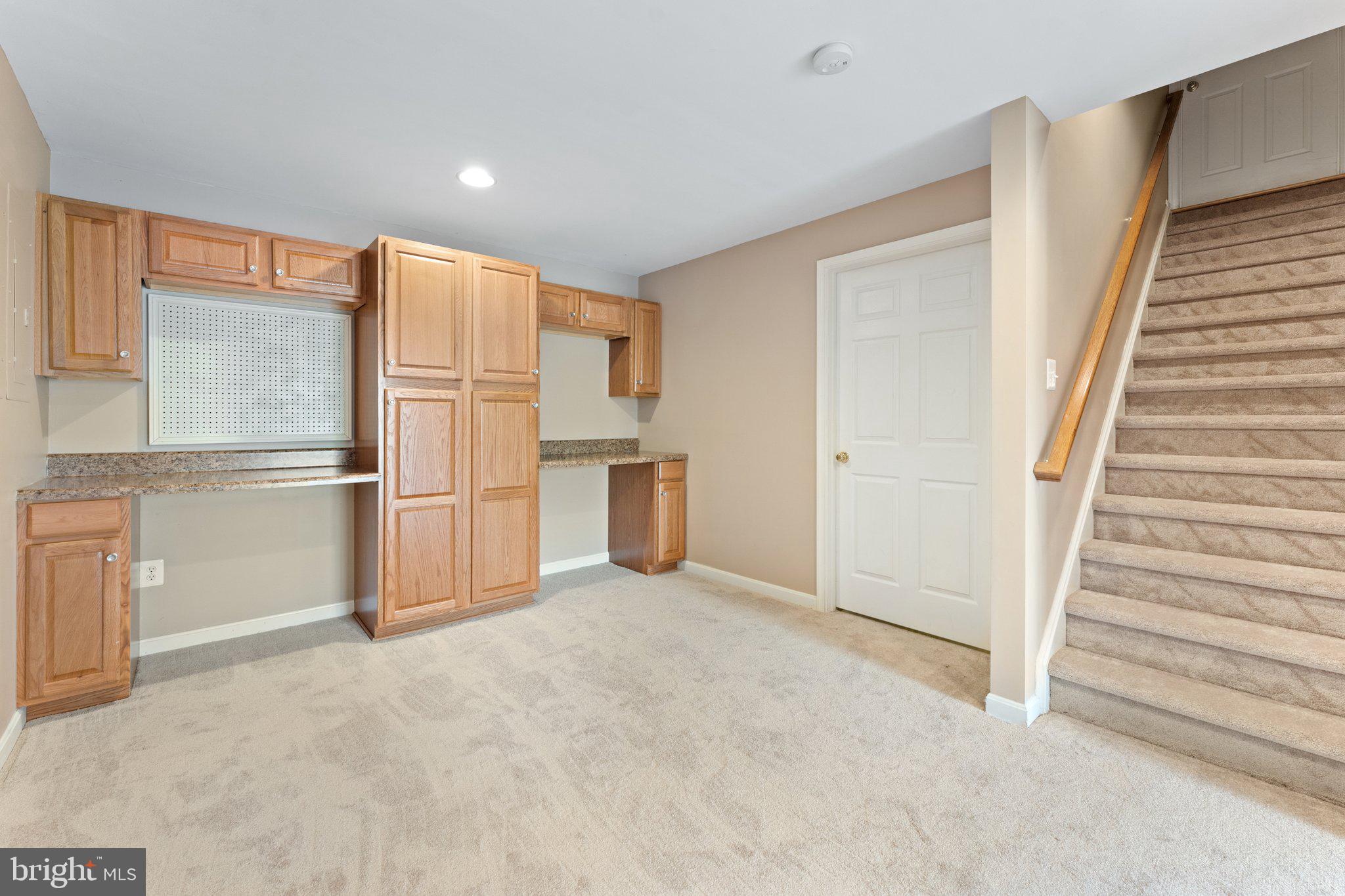 MADISON GROVE - Residential