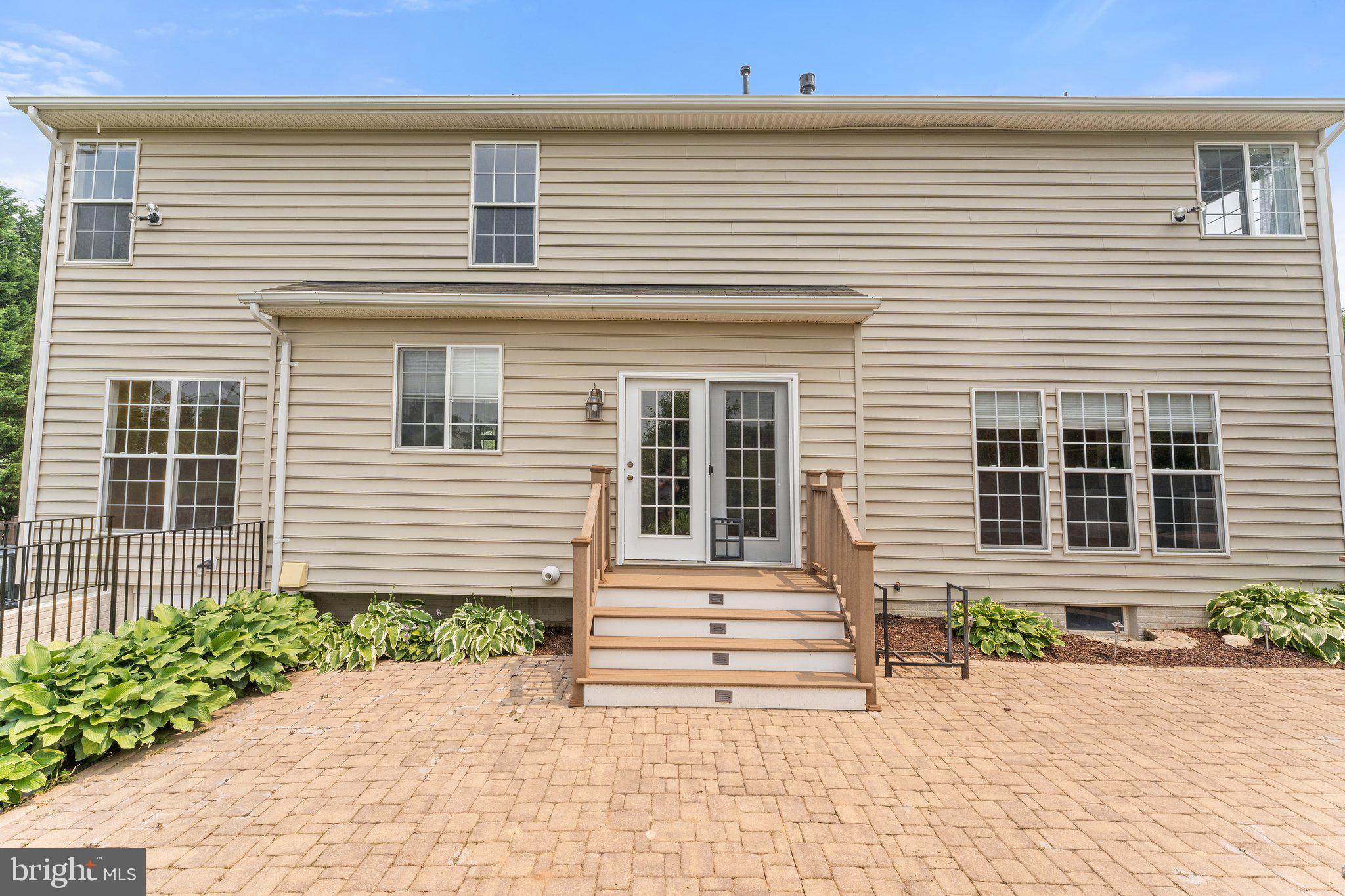 MADISON GROVE - Residential