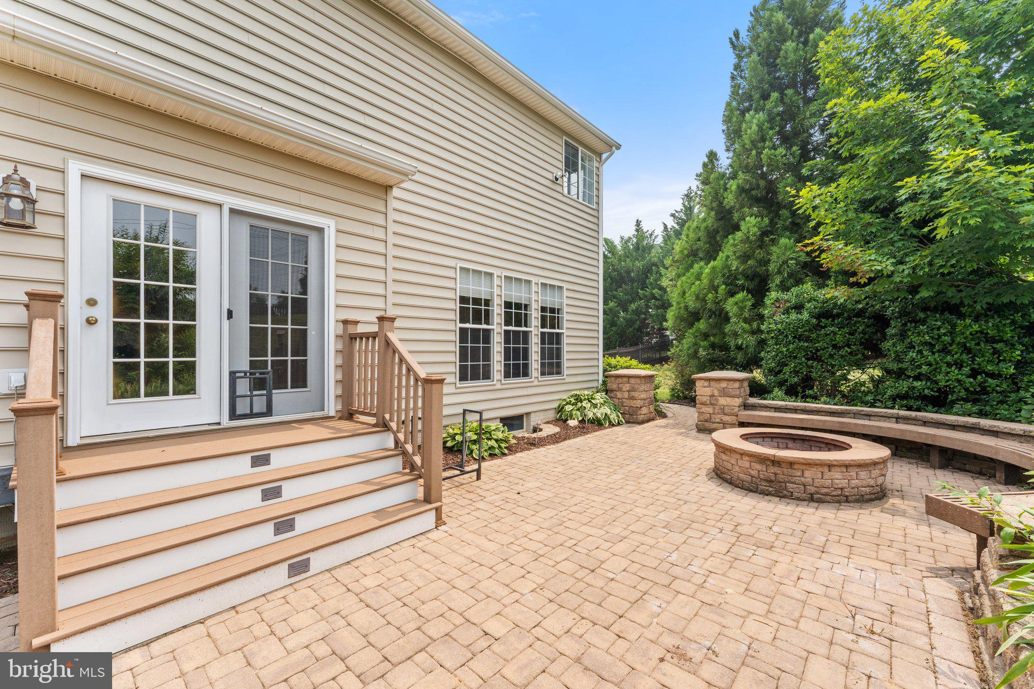 MADISON GROVE - Residential