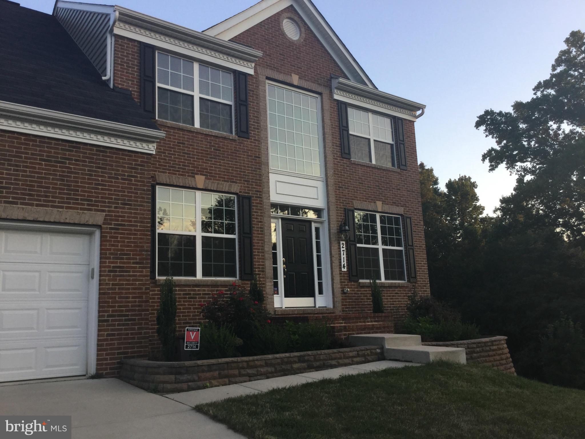 RIVERGATE ESTATES-PLAT F - Residential