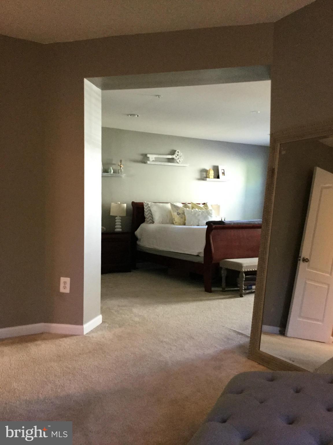 RIVERGATE ESTATES-PLAT F - Residential