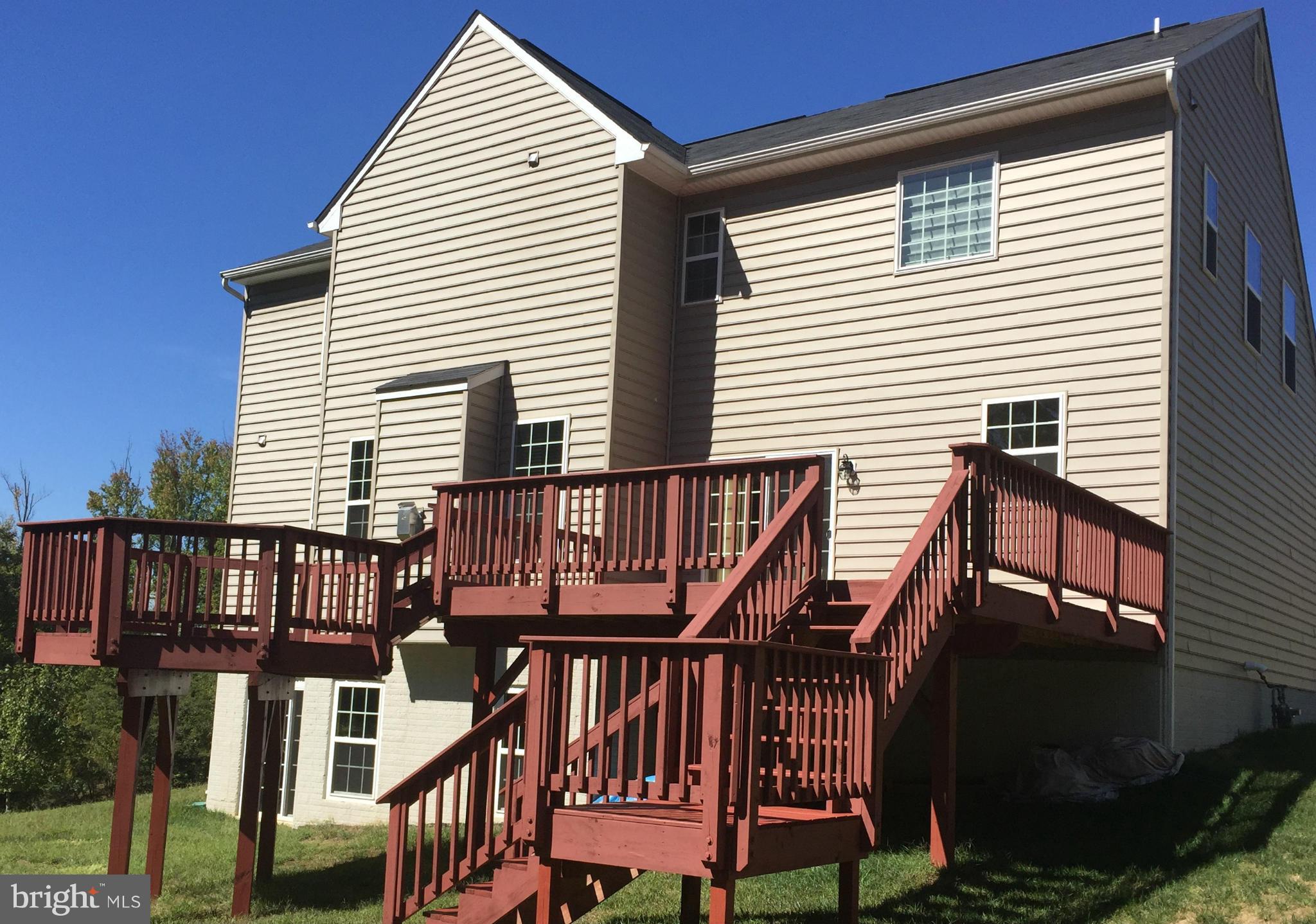 RIVERGATE ESTATES-PLAT F - Residential