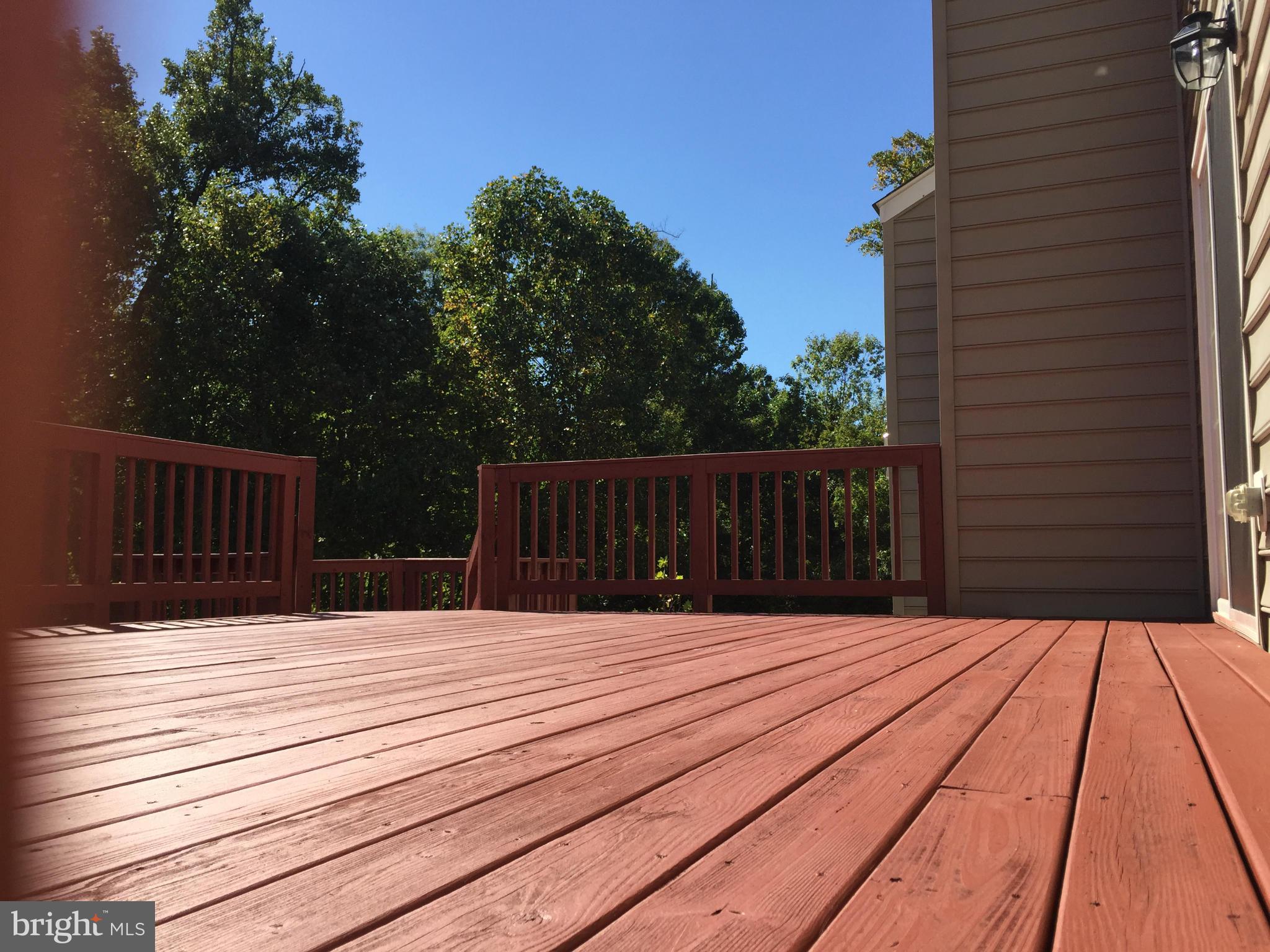 RIVERGATE ESTATES-PLAT F - Residential