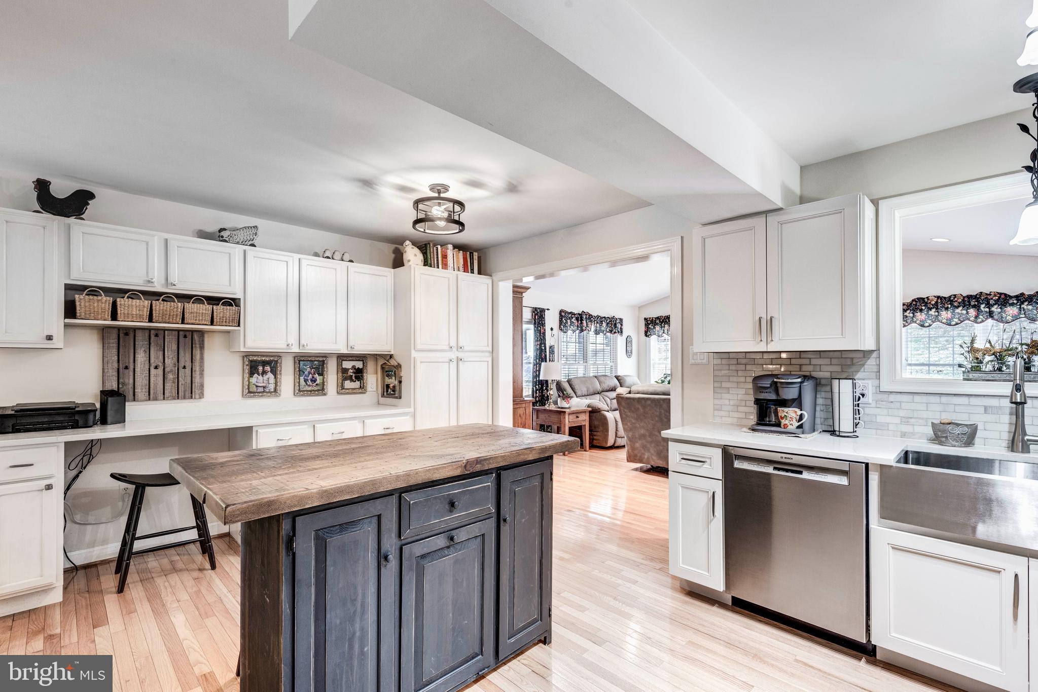 CAMBRIDGE ESTATES - Residential