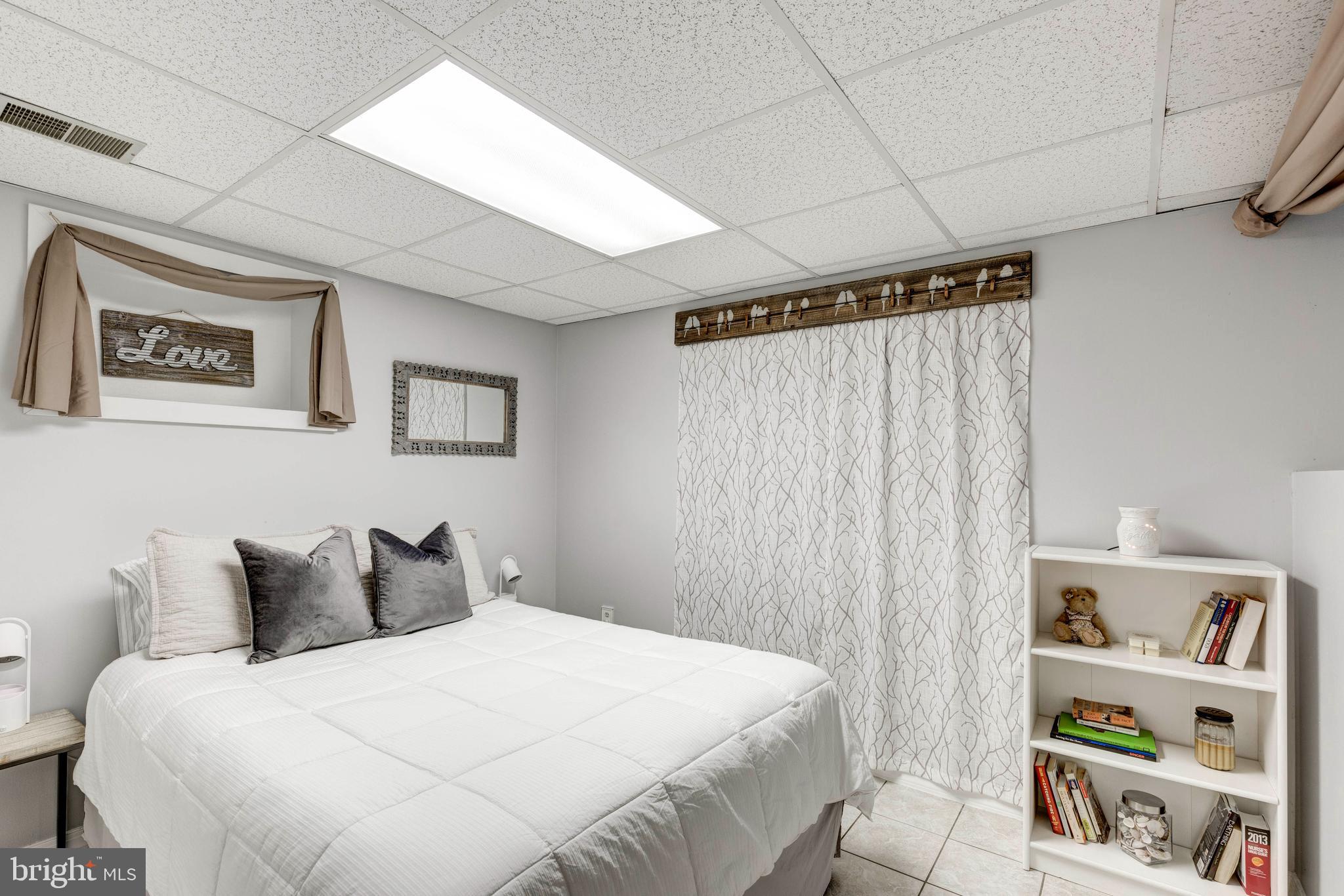 CAMBRIDGE ESTATES - Residential