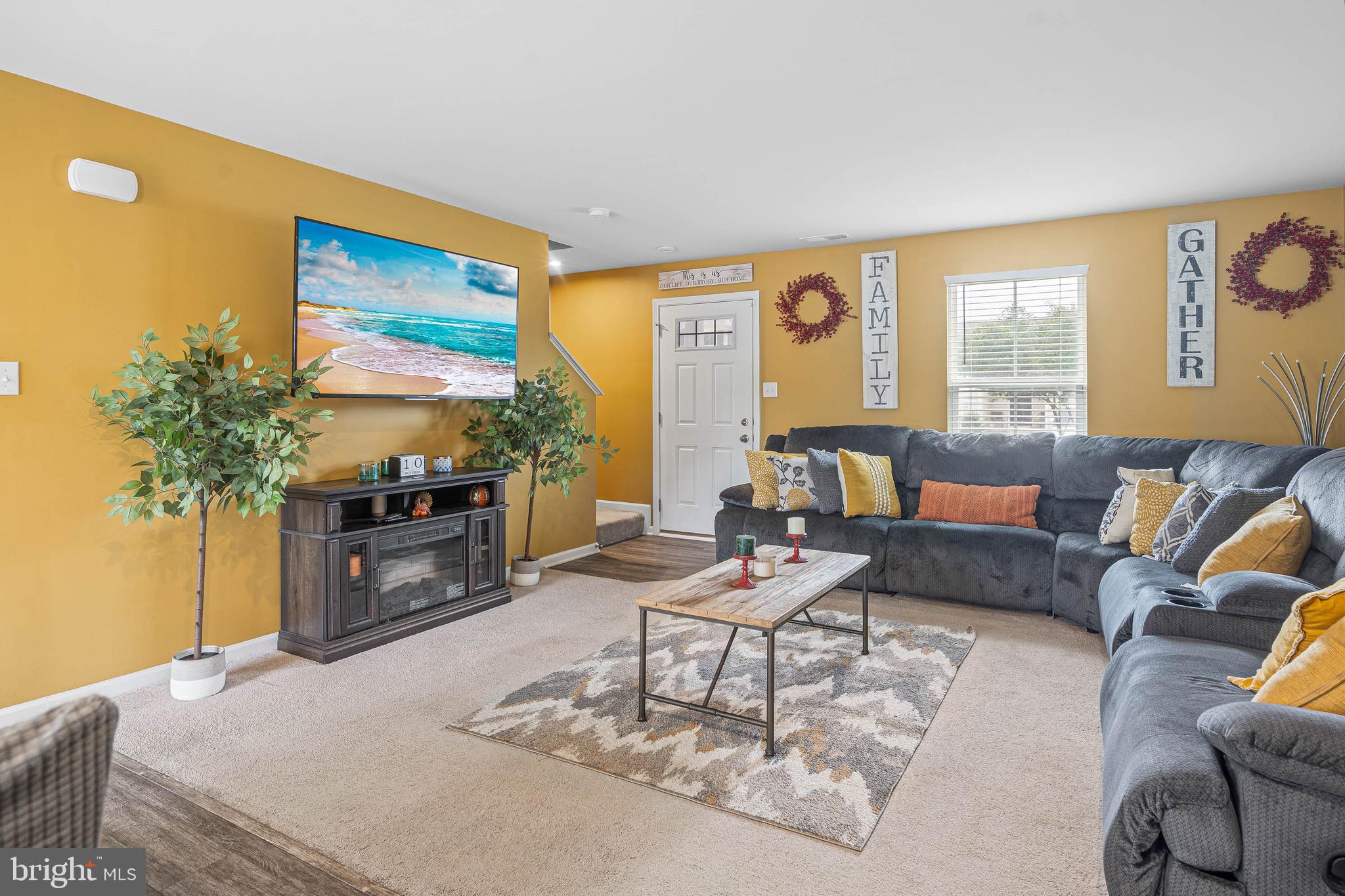 YORKSHIRE ESTATES - Residential